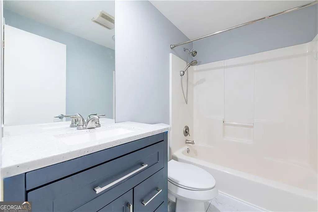 210 Walker Street Sw # 1 Property Photo 9