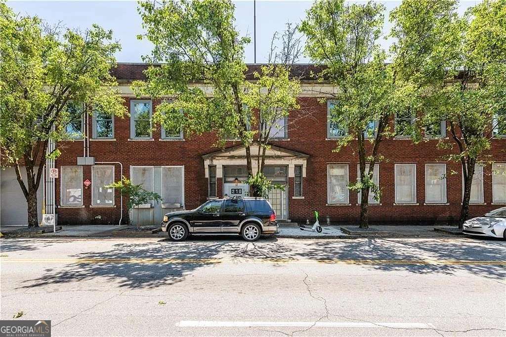 210 Walker Street Sw # 1 Property Photo 14