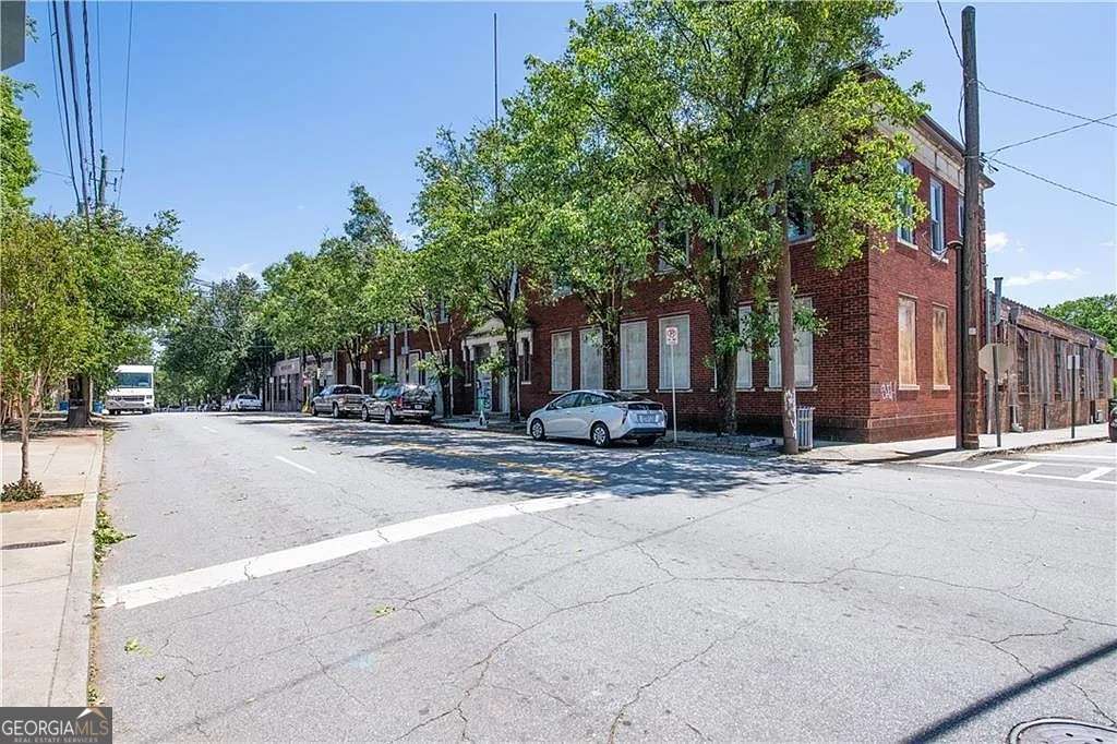210 Walker Street Sw # 1 Property Photo 15