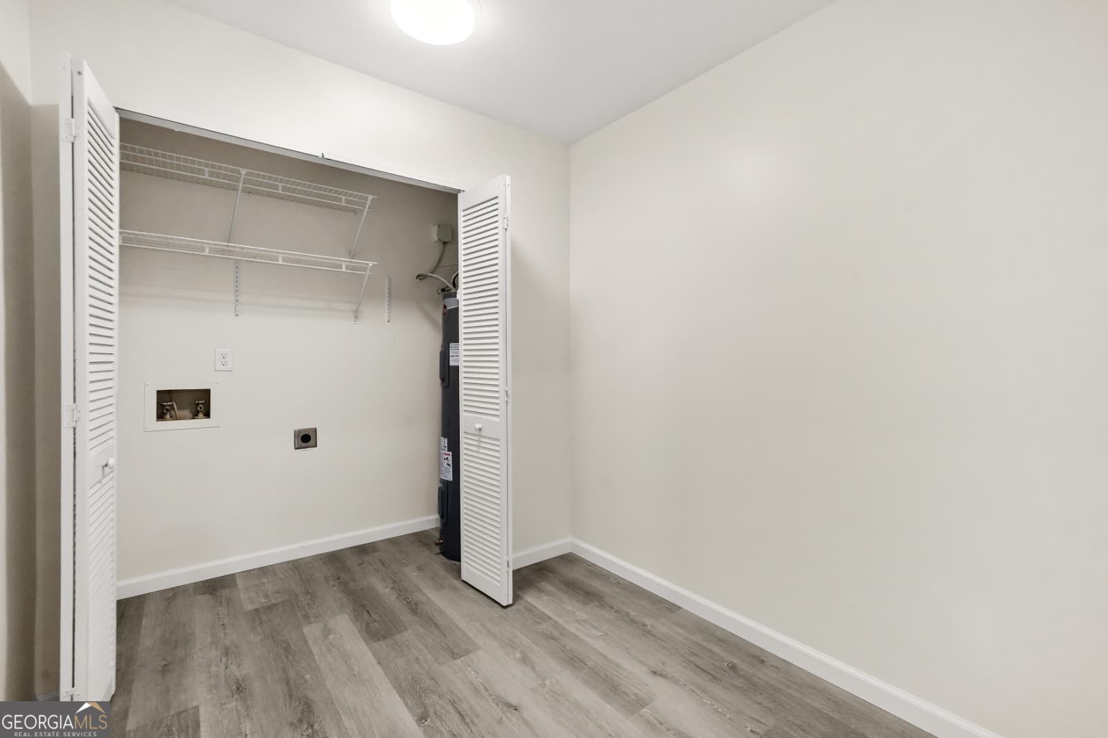 1166 Booth Road Sw # 202 Property Photo 43