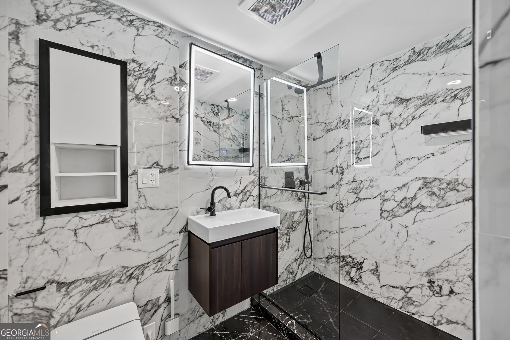 2285 Peachtree Road Ne # 706 Property Photo 9