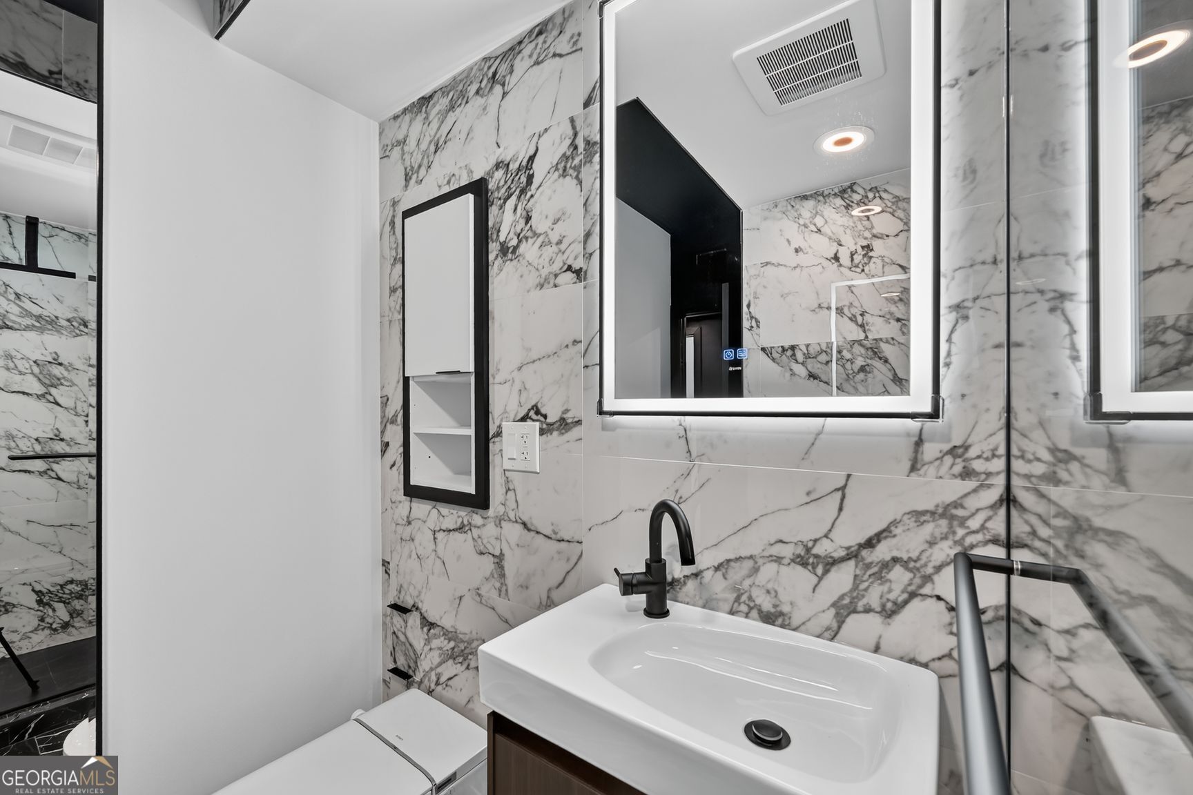2285 Peachtree Road Ne # 706 Property Photo 11