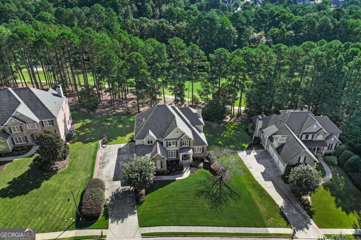231 Golf Crest Drive Property Photo 5