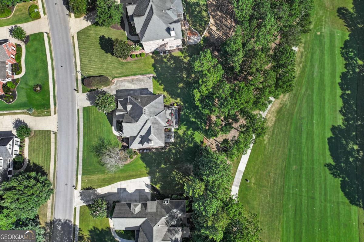 231 Golf Crest Drive Property Photo 11