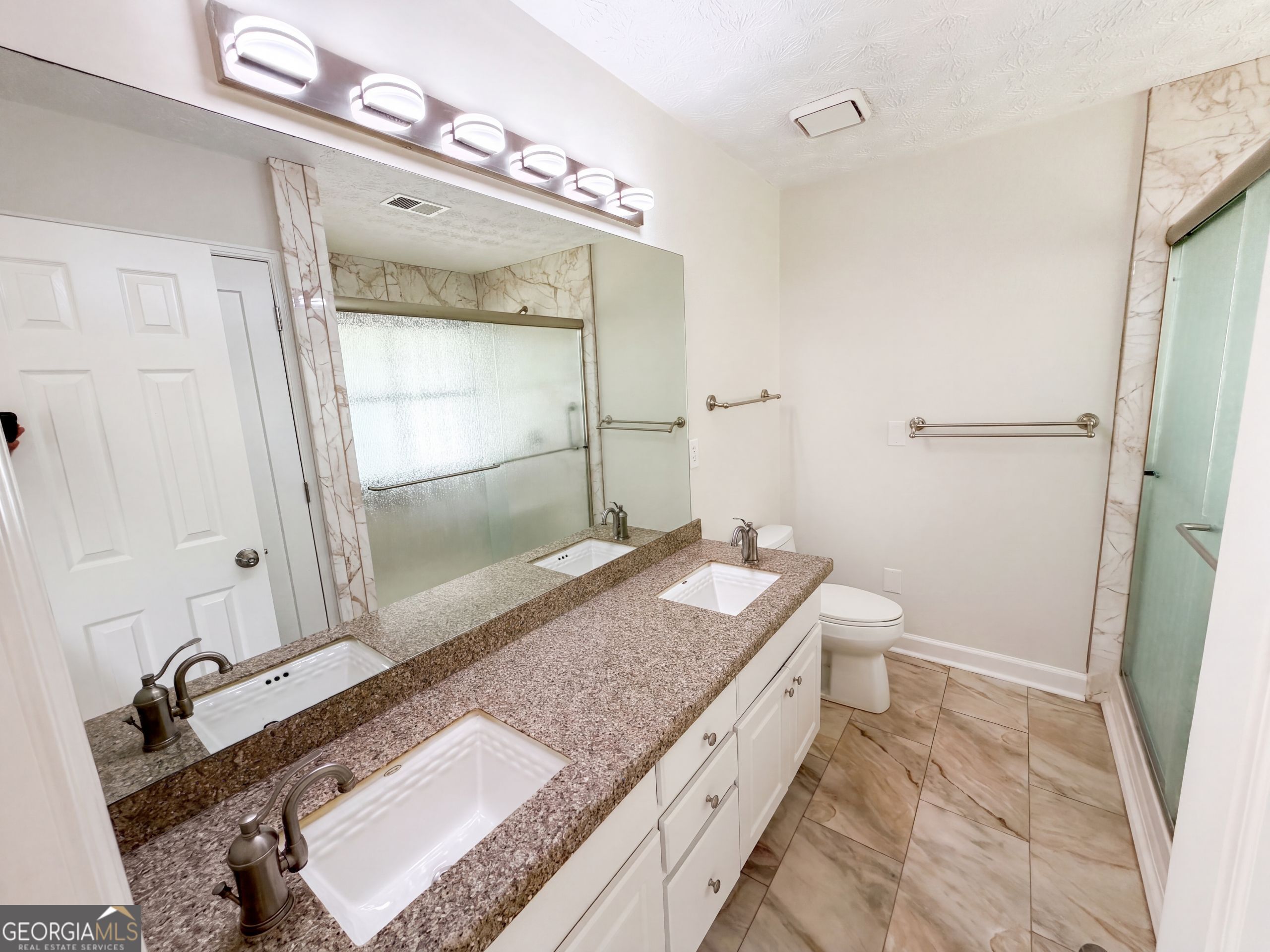 3870 Cherry Ridge Walk Property Photo 19