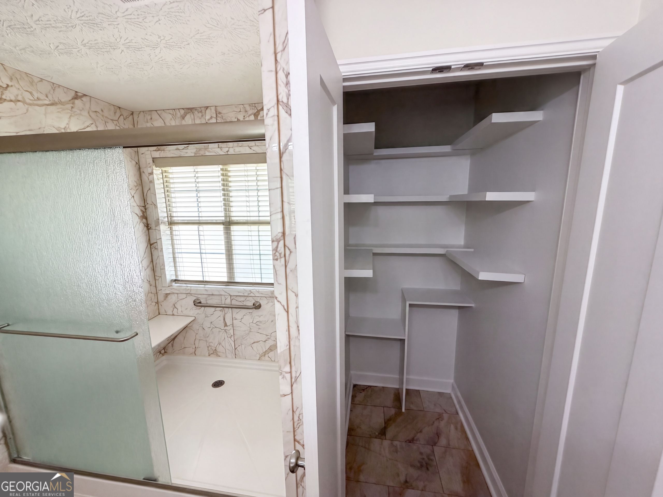 3870 Cherry Ridge Walk Property Photo 21
