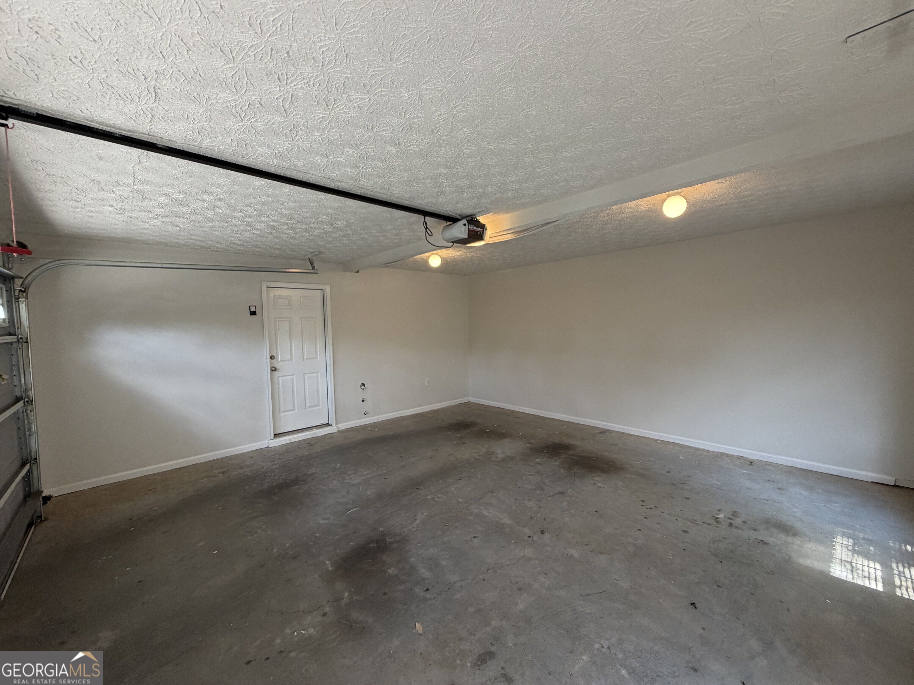 3870 Cherry Ridge Walk Property Photo 22