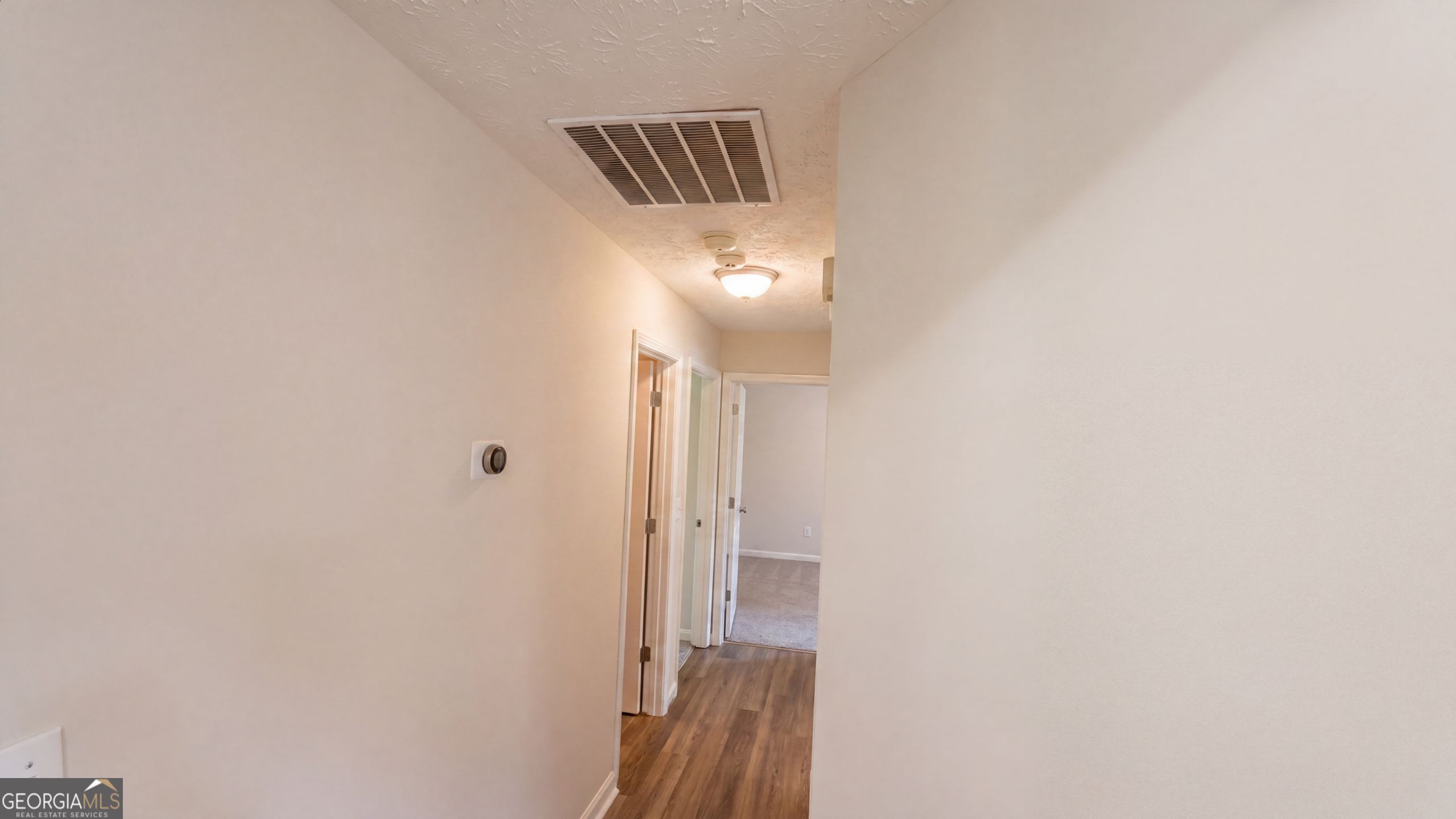 3870 Cherry Ridge Walk Property Photo 24