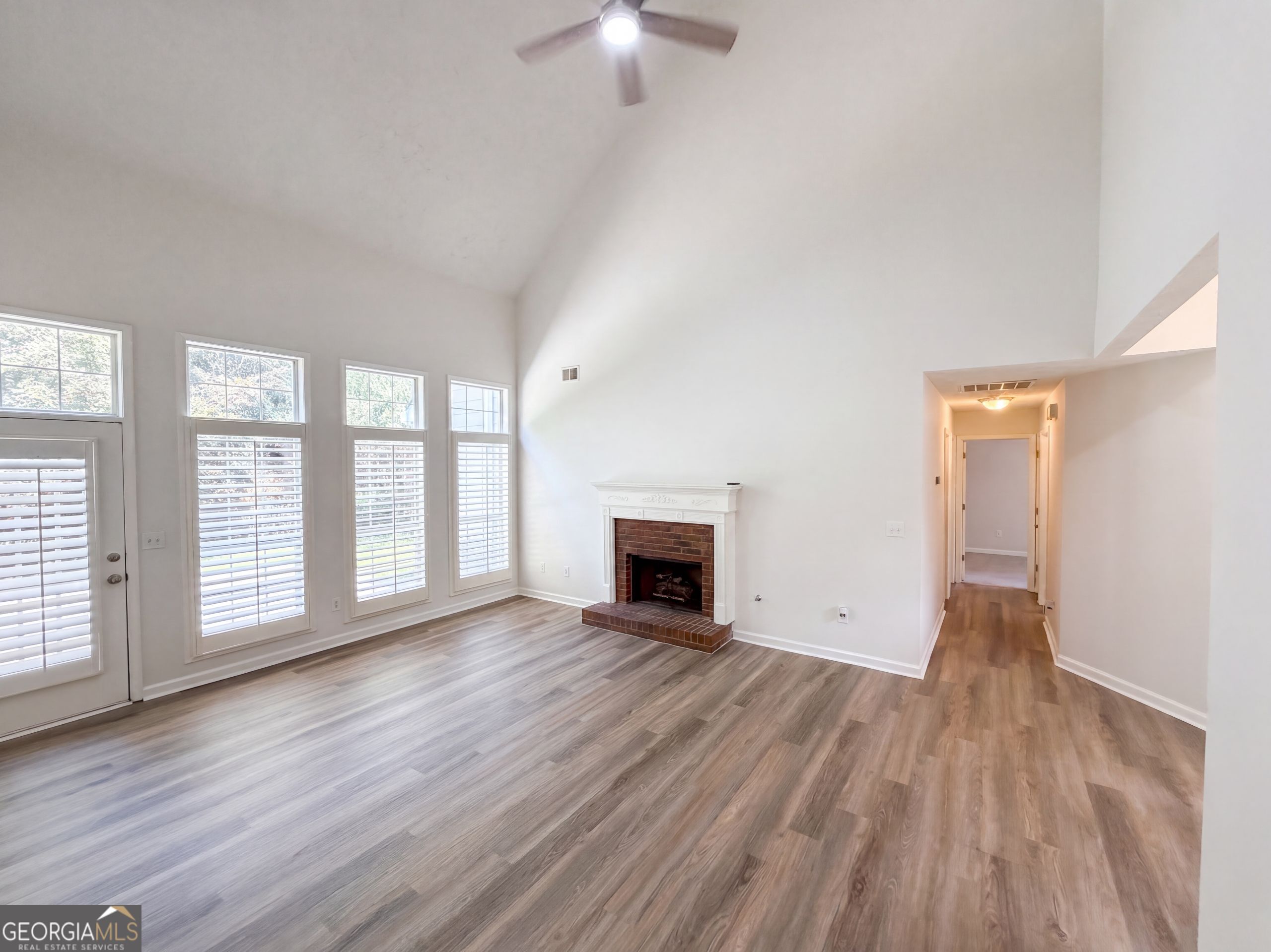 3870 Cherry Ridge Walk Property Photo 33