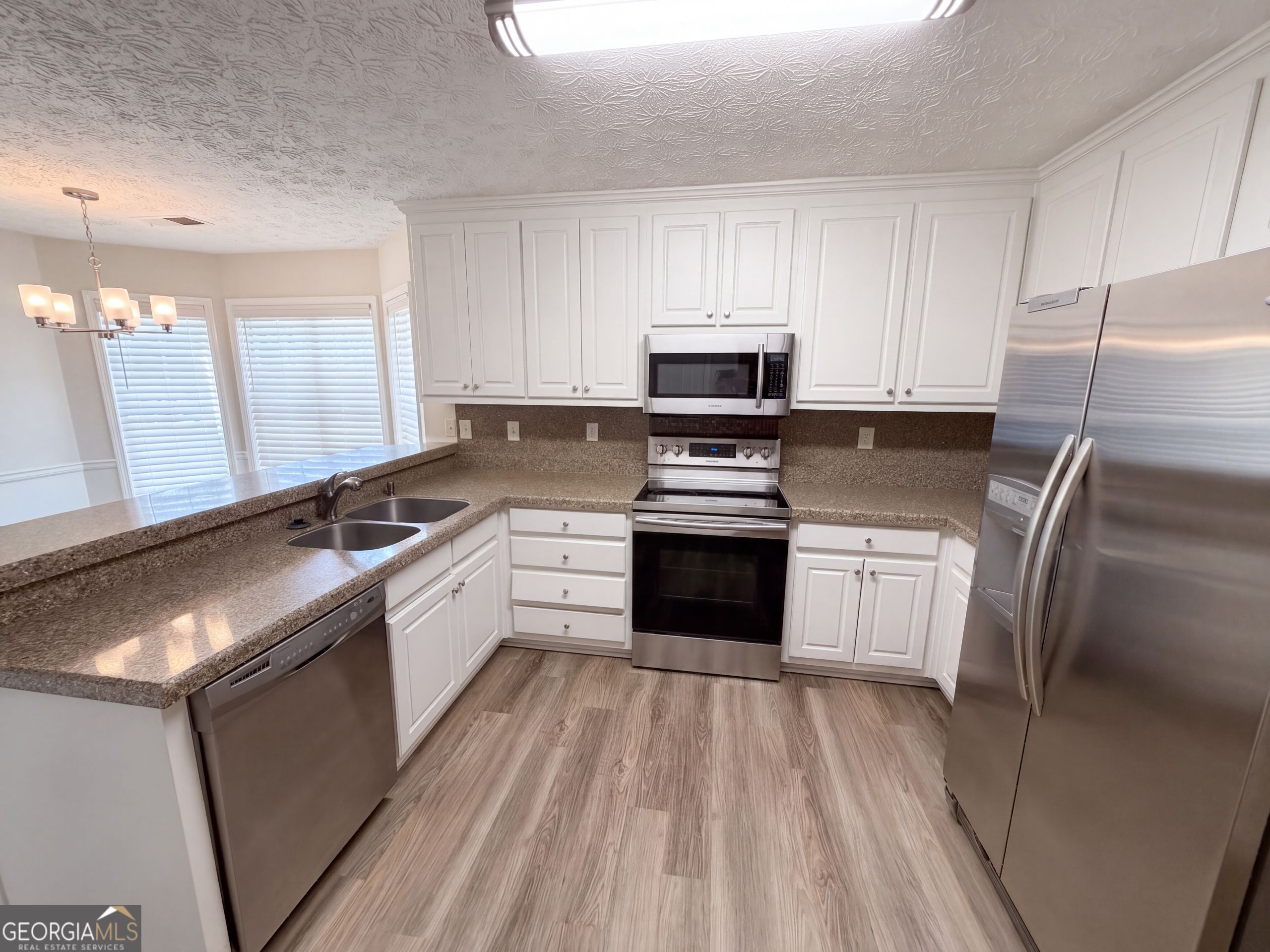 3870 Cherry Ridge Walk Property Photo 40