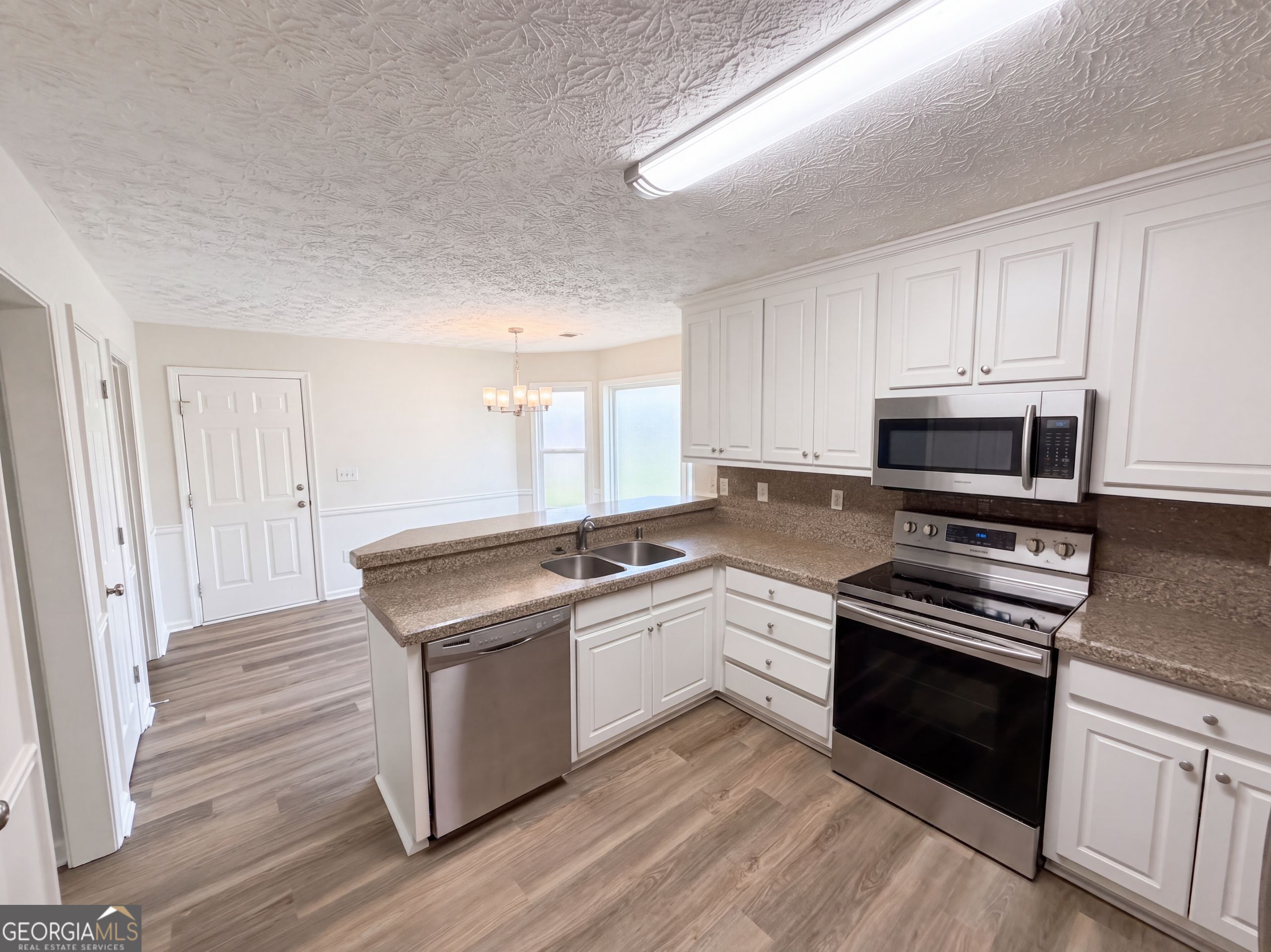 3870 Cherry Ridge Walk Property Photo 41