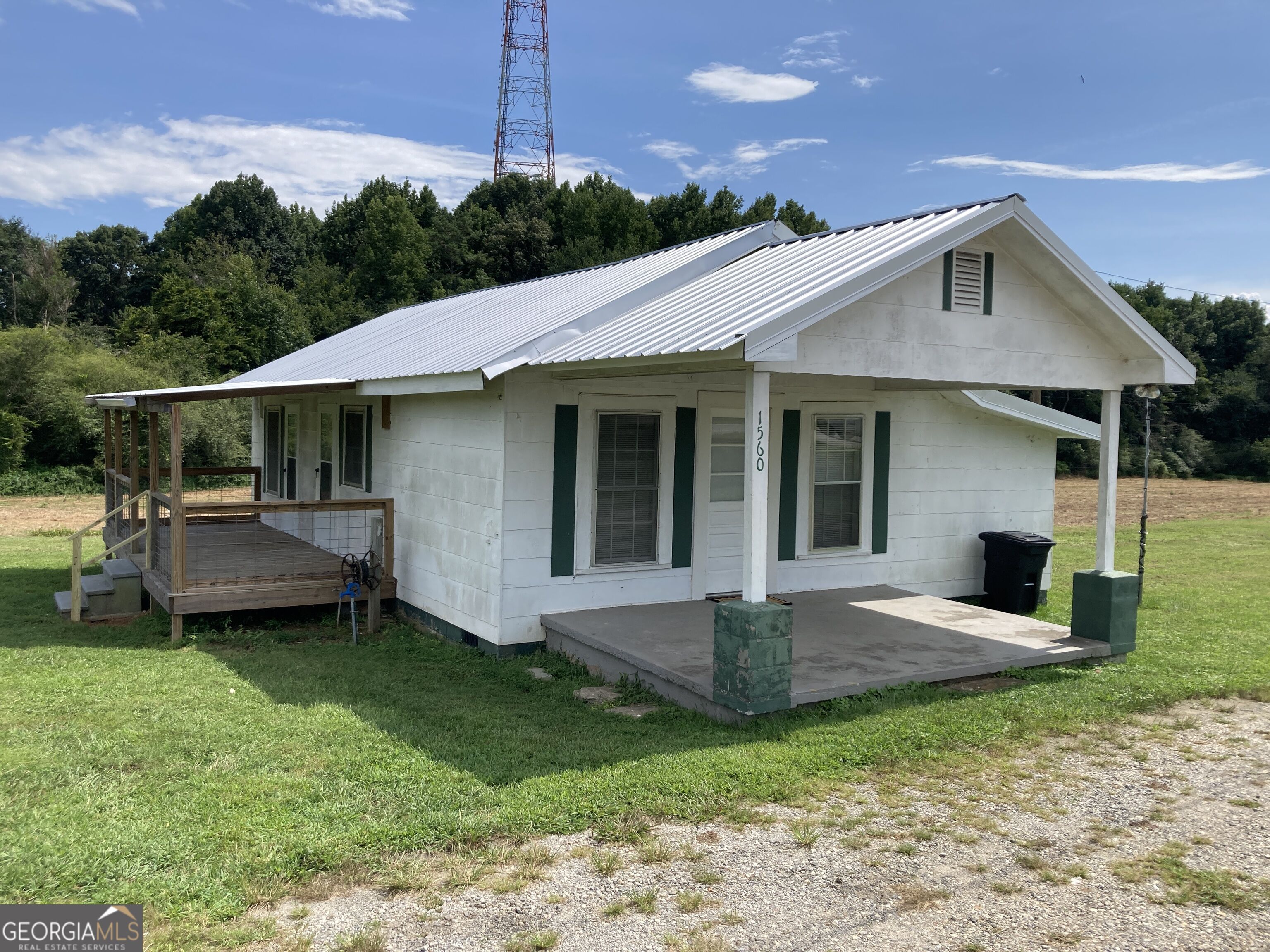 1560 Cleveland Highway Property Photo 5