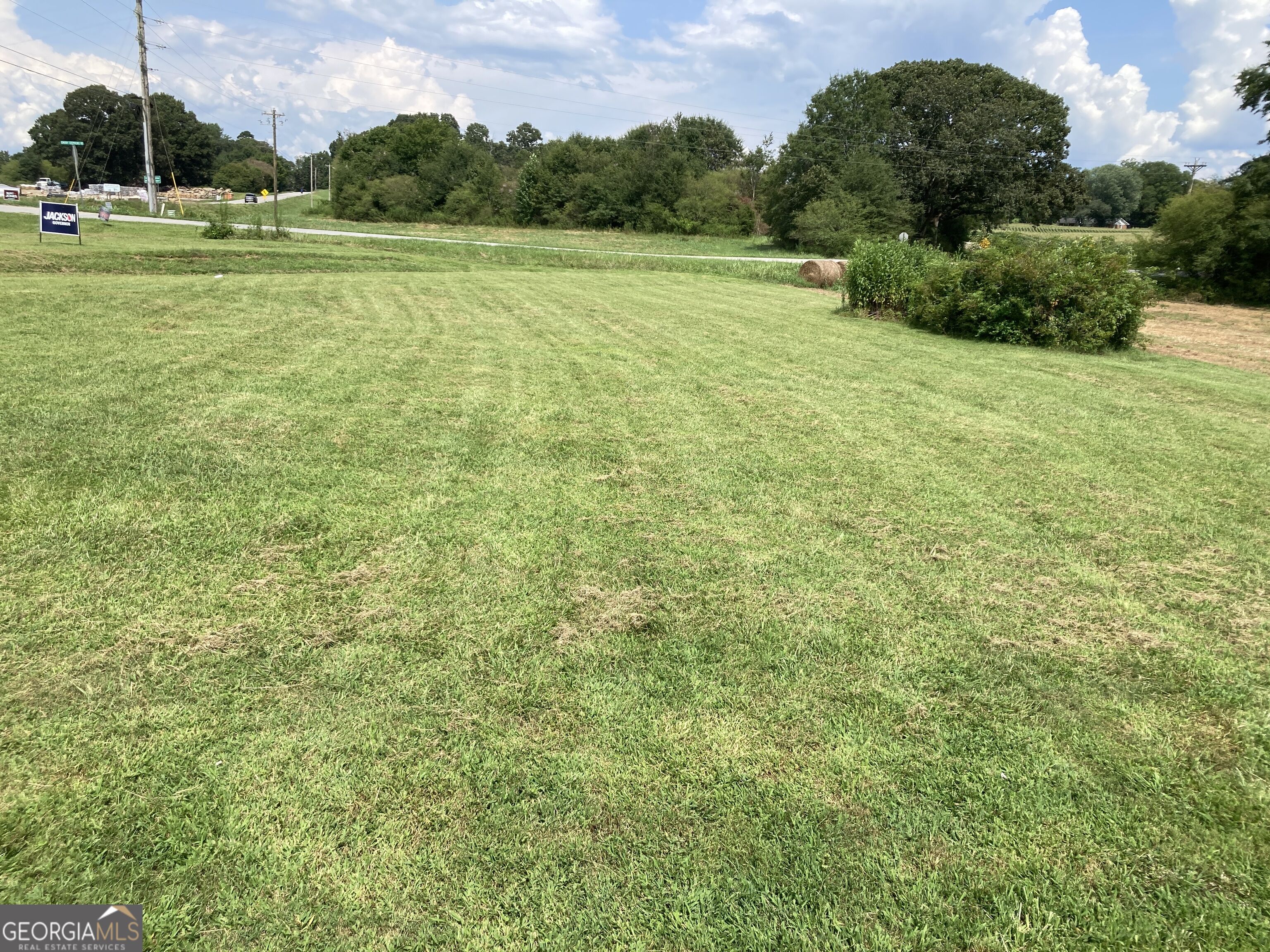 1560 Cleveland Highway Property Photo 7