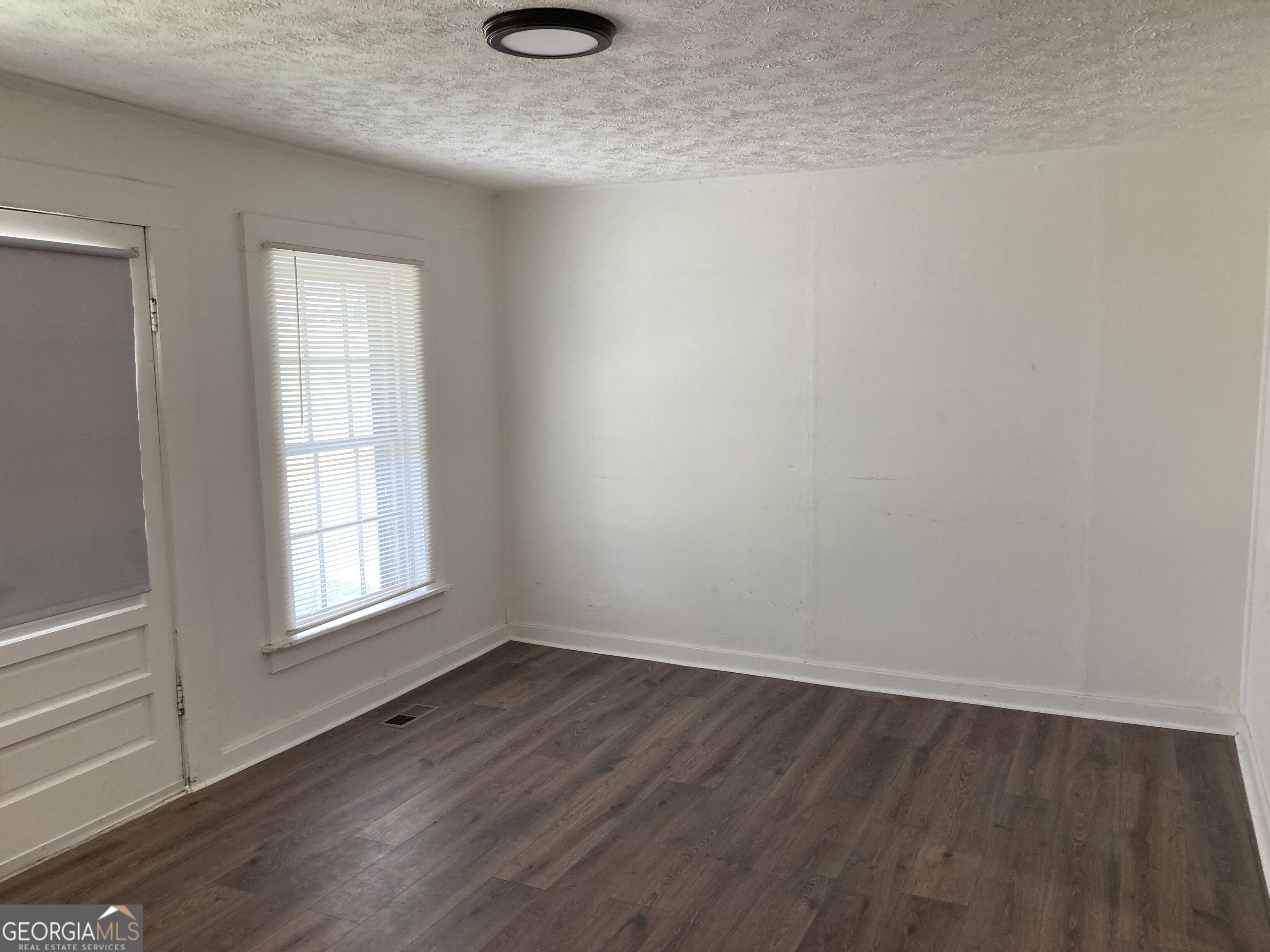 1560 Cleveland Highway Property Photo 19