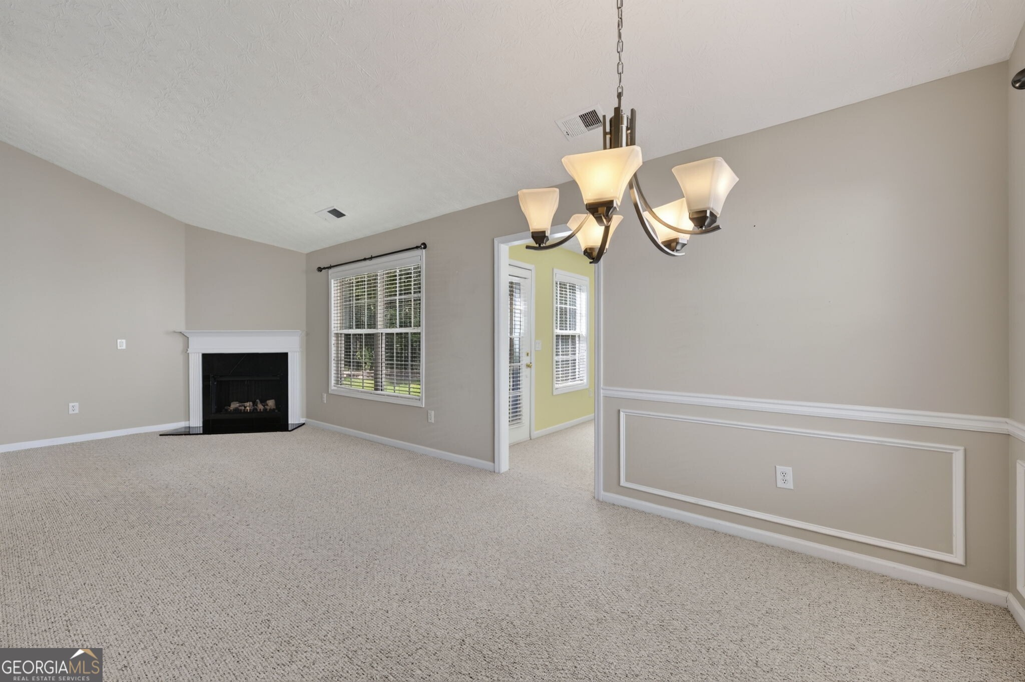 912 Village View Circle Property Photo 10