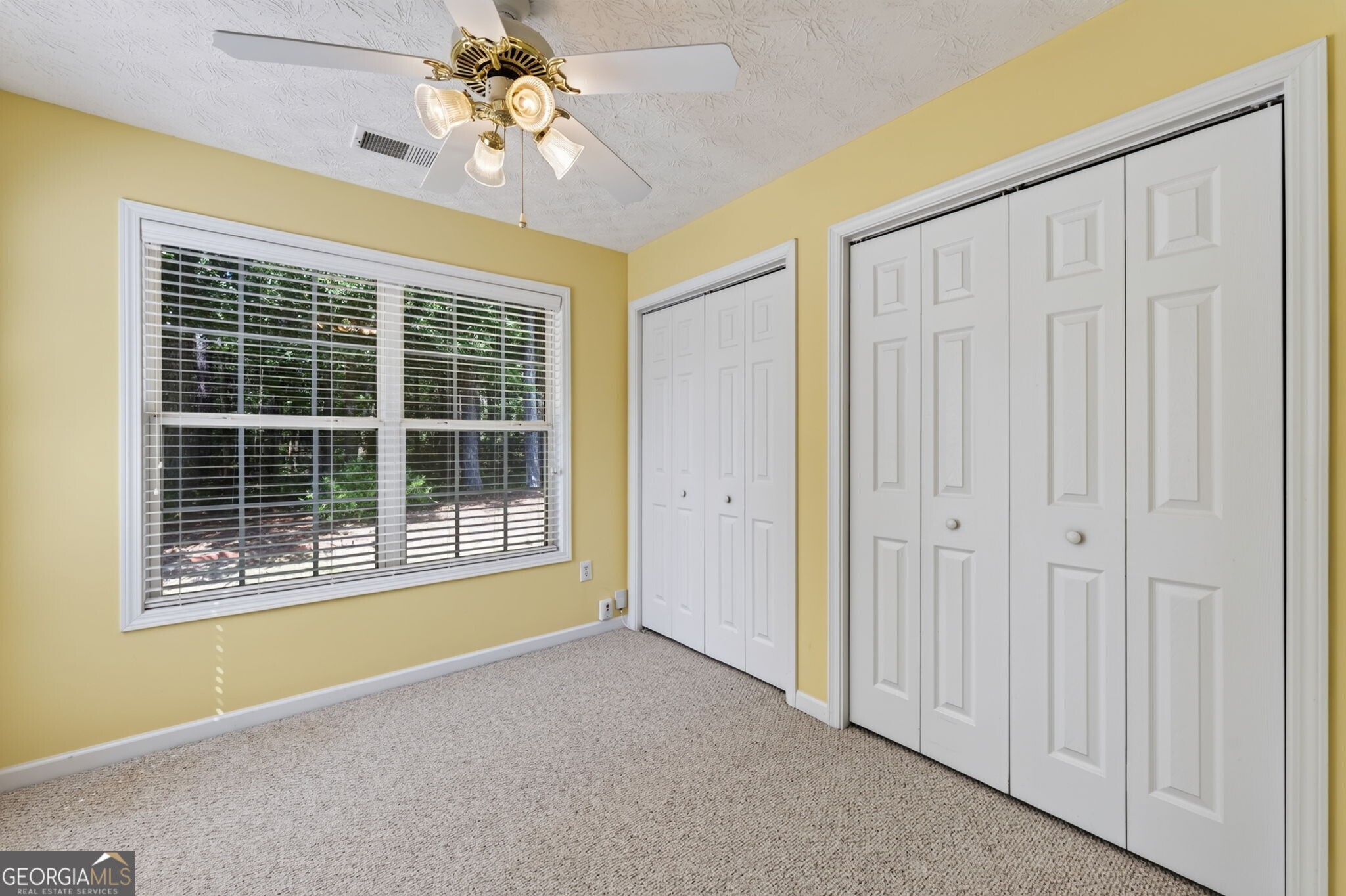 912 Village View Circle Property Photo 20