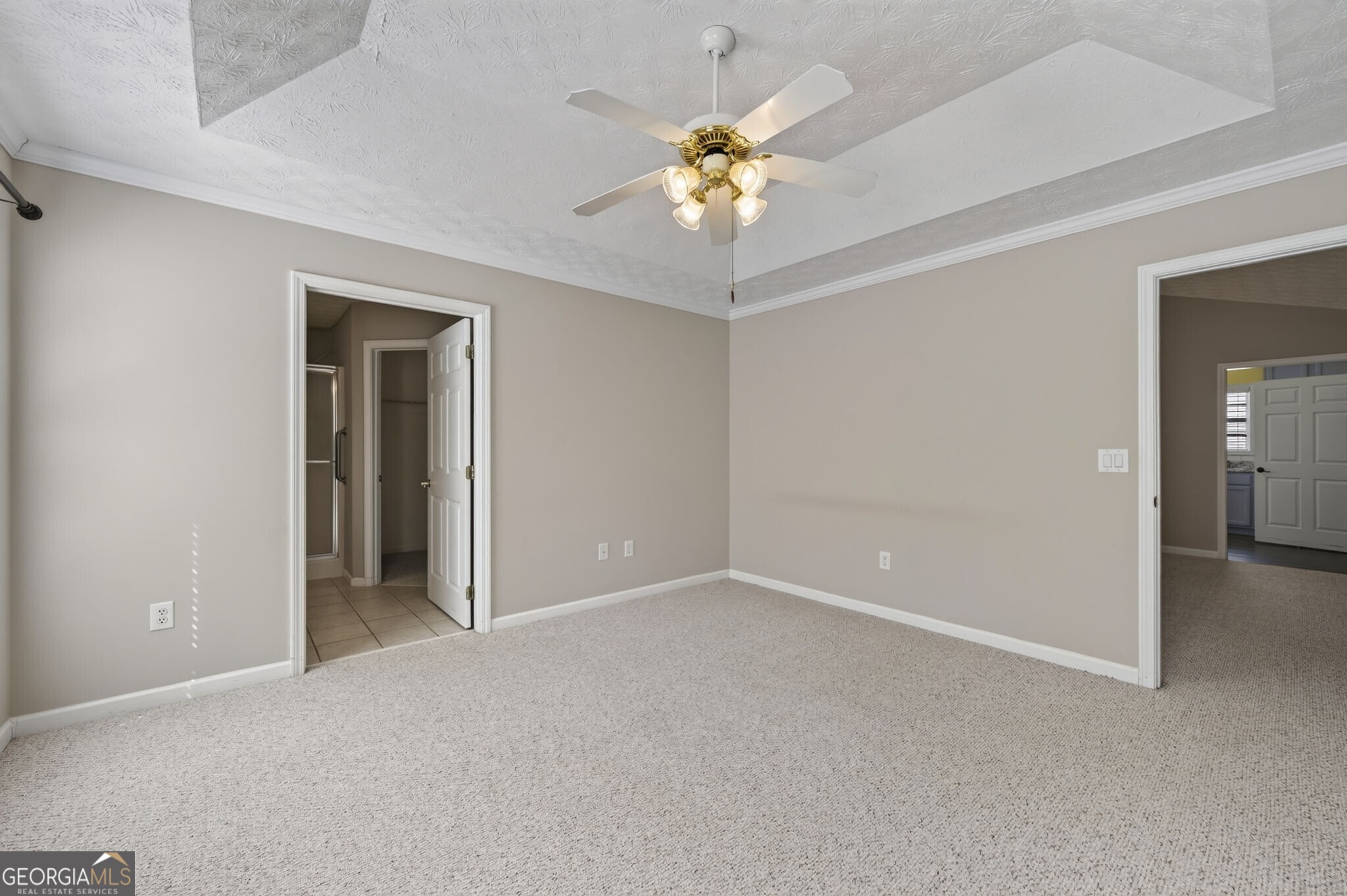 912 Village View Circle Property Photo 23