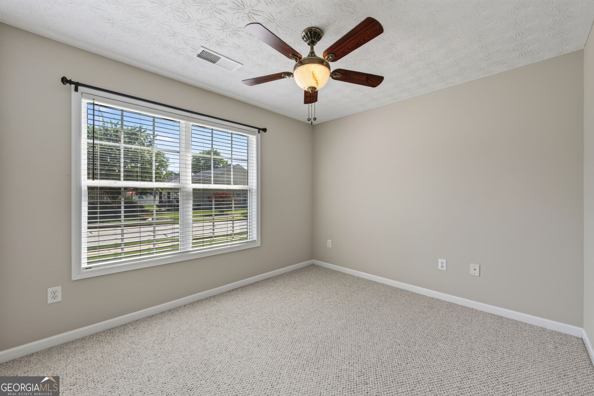 912 Village View Circle Property Photo 29