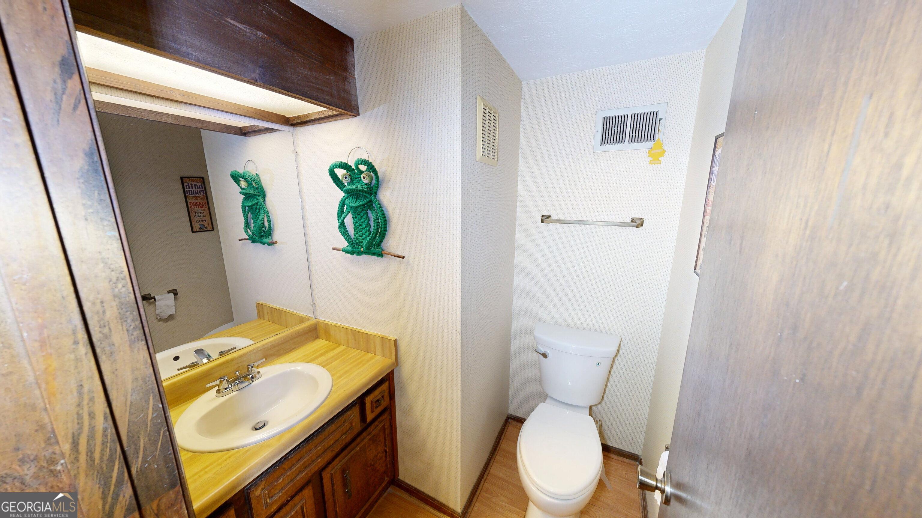 6562 Oakwood Drive Property Photo 11