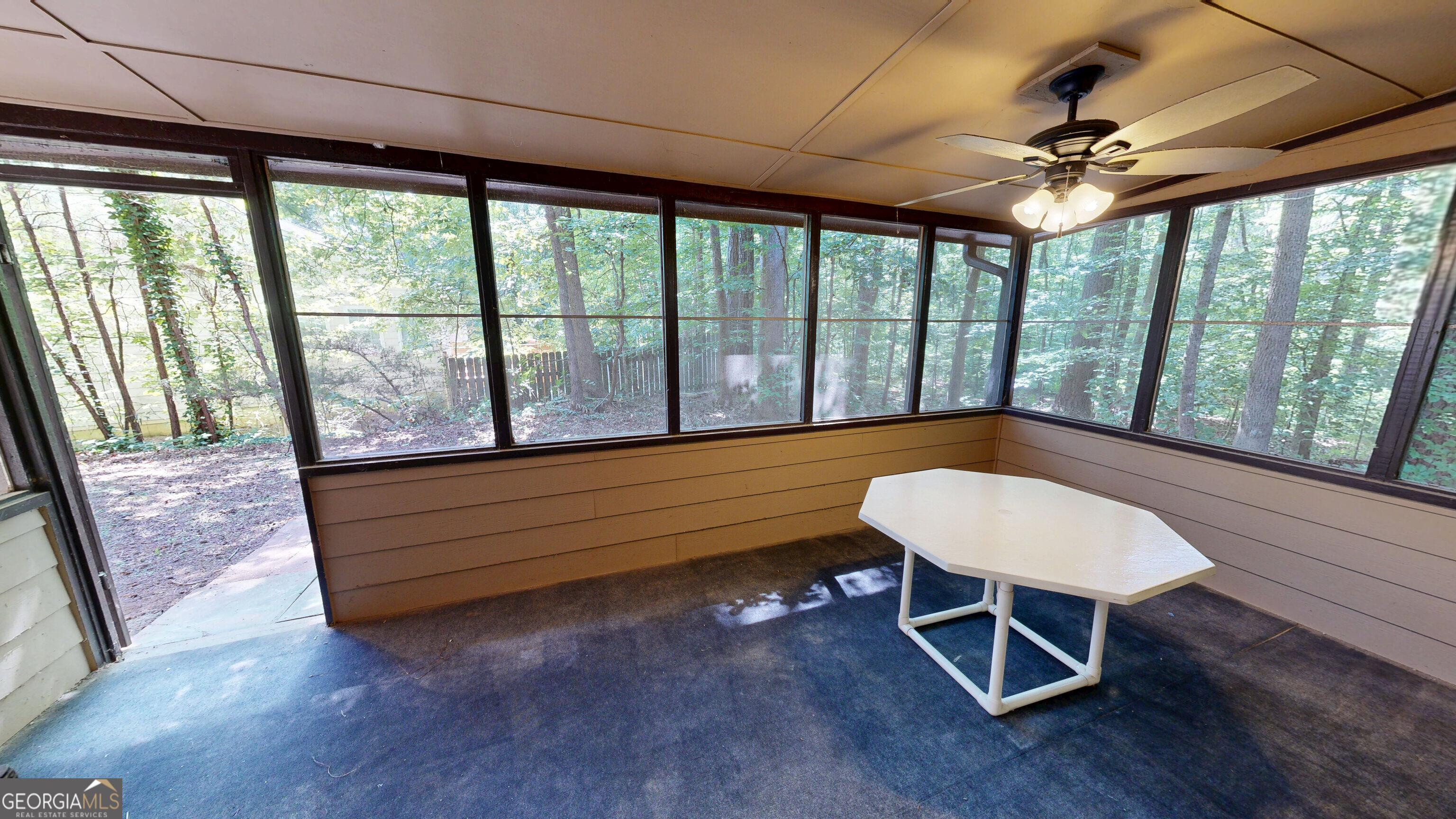 6562 Oakwood Drive Property Photo 13