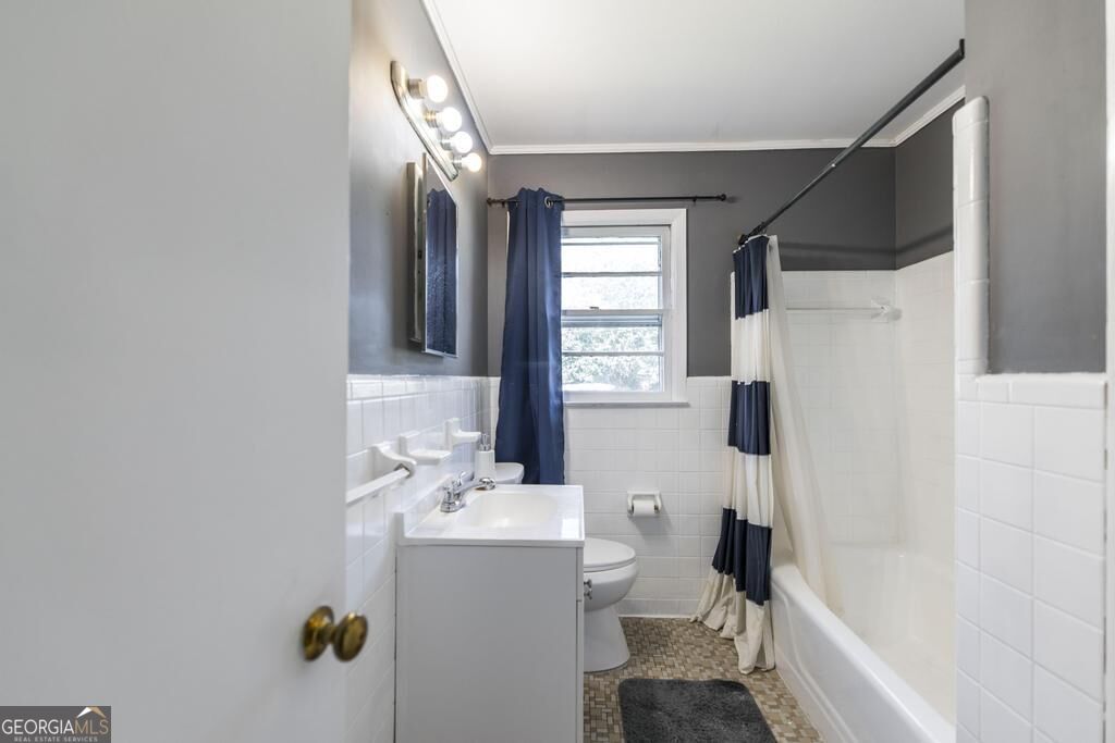 4404 Fairfax Drive Property Photo 19