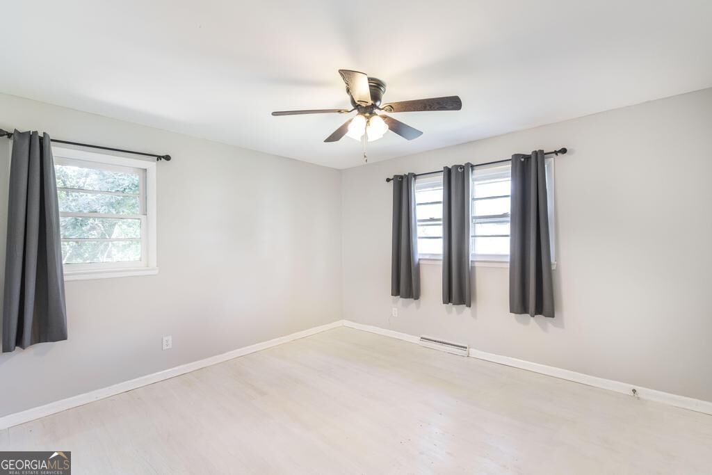 4404 Fairfax Drive Property Photo 20