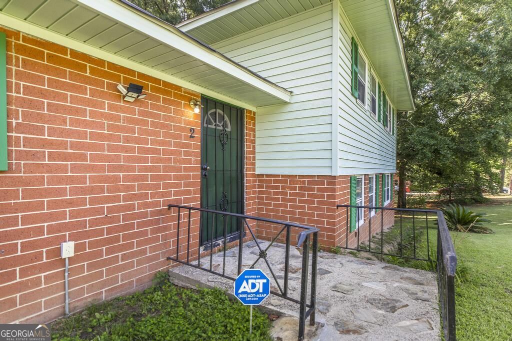 4404 Fairfax Drive Property Photo 22