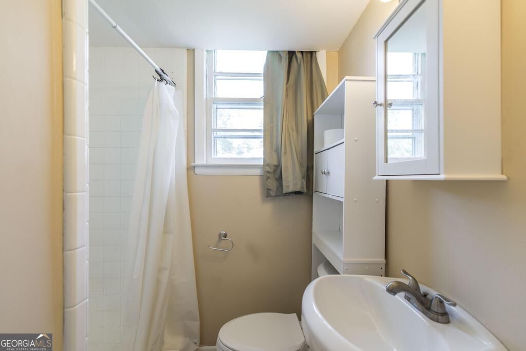 4404 Fairfax Drive Property Photo 33