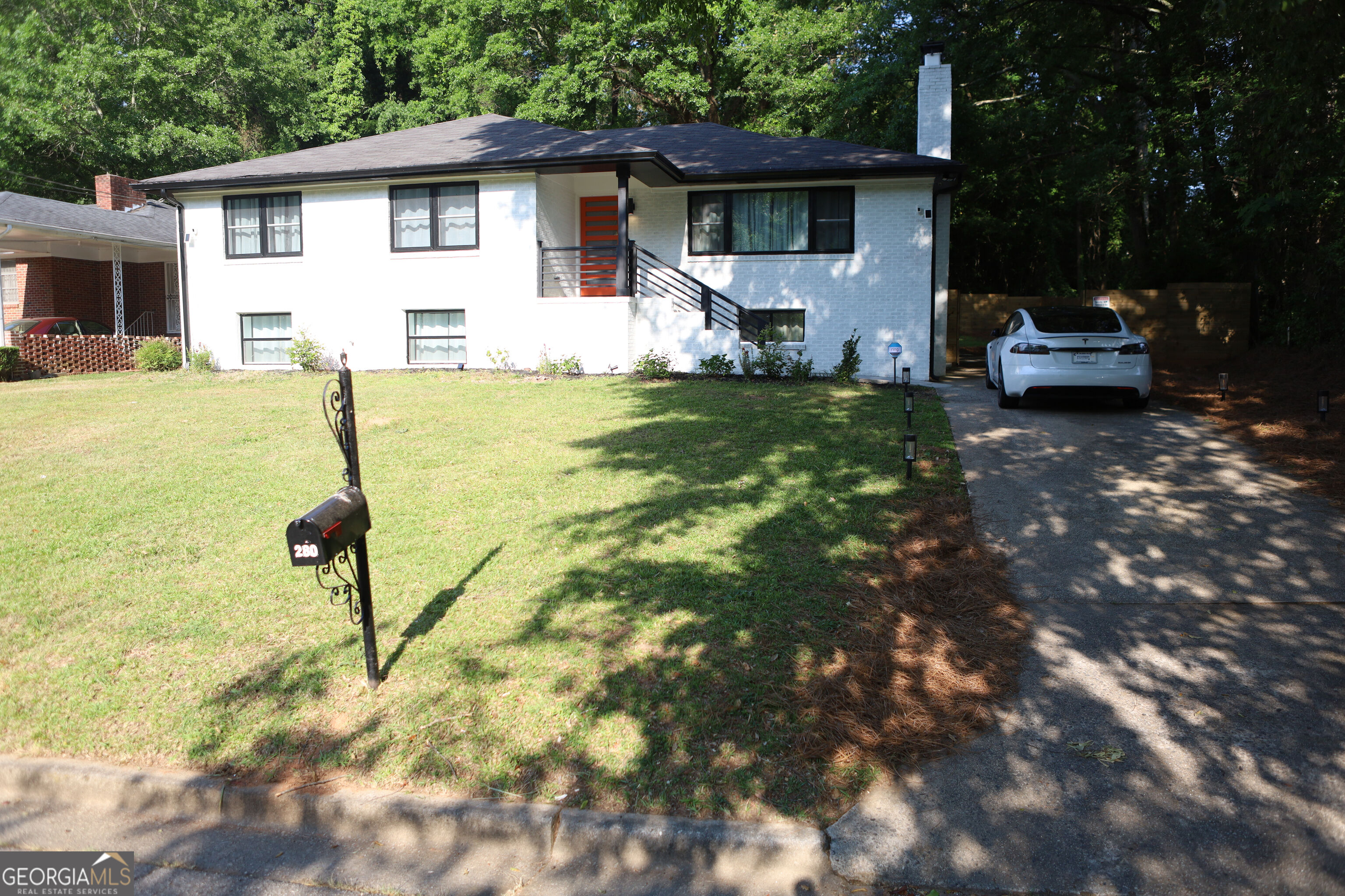 280 W Lake Drive Nw Property Photo 1