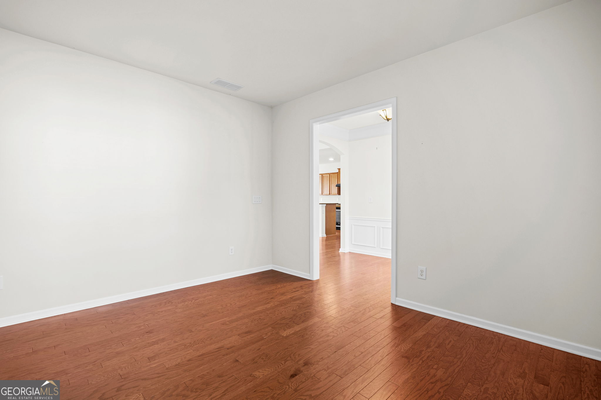 807 Eagle Drive Property Photo 8