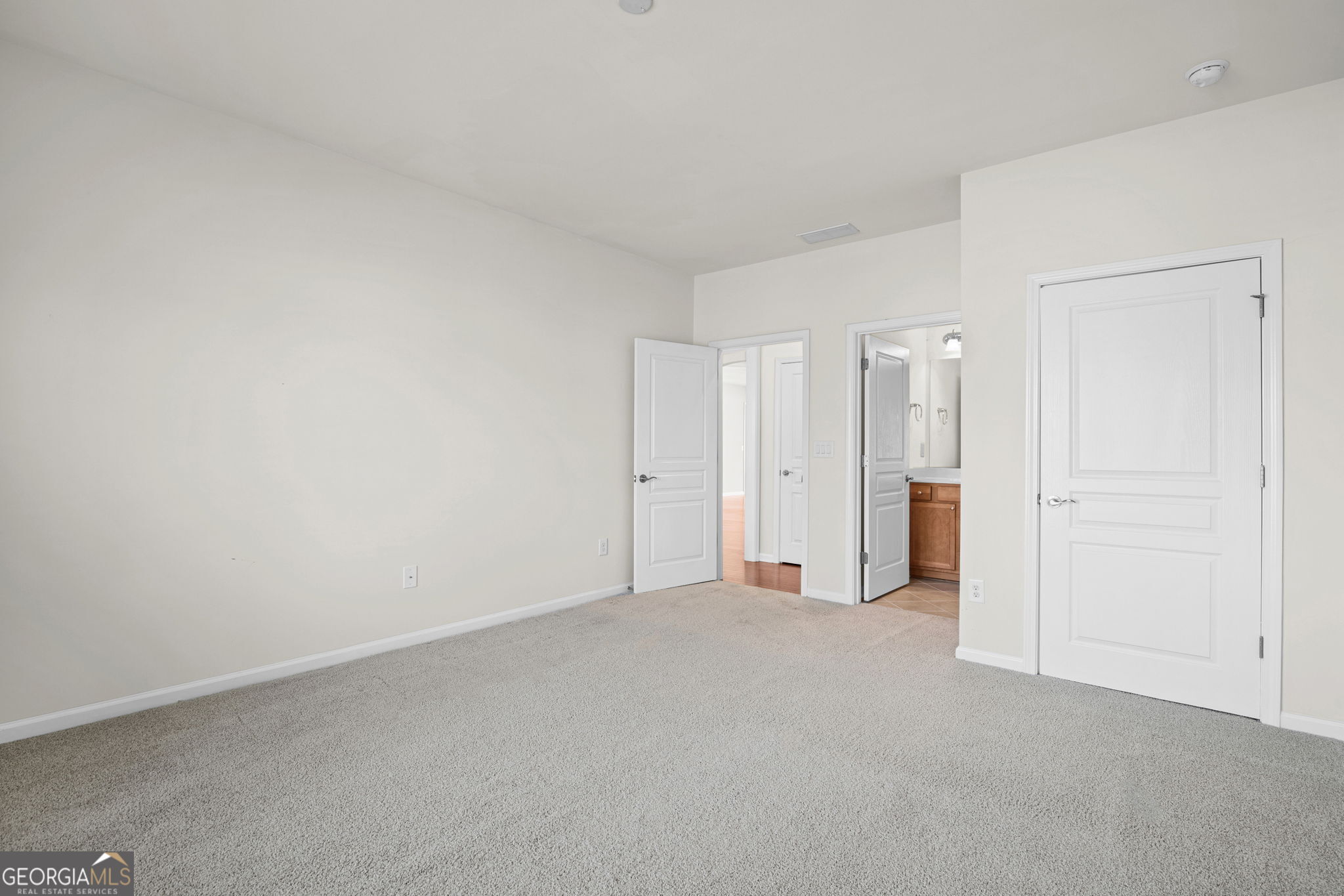 807 Eagle Drive Property Photo 22