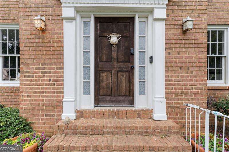 193 Preston Place Nw Property Photo 3