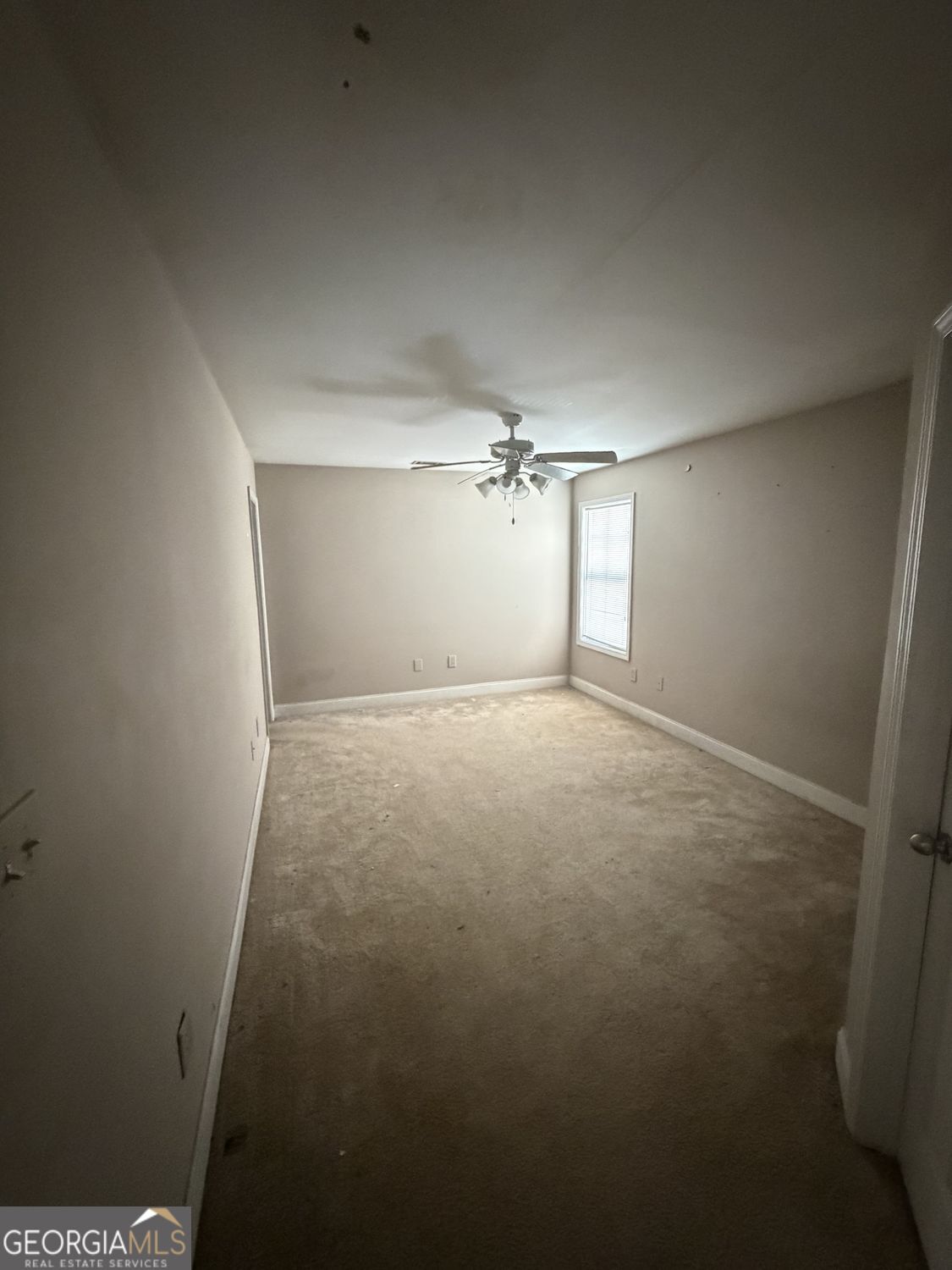 107 E Paces Drive Property Photo 4