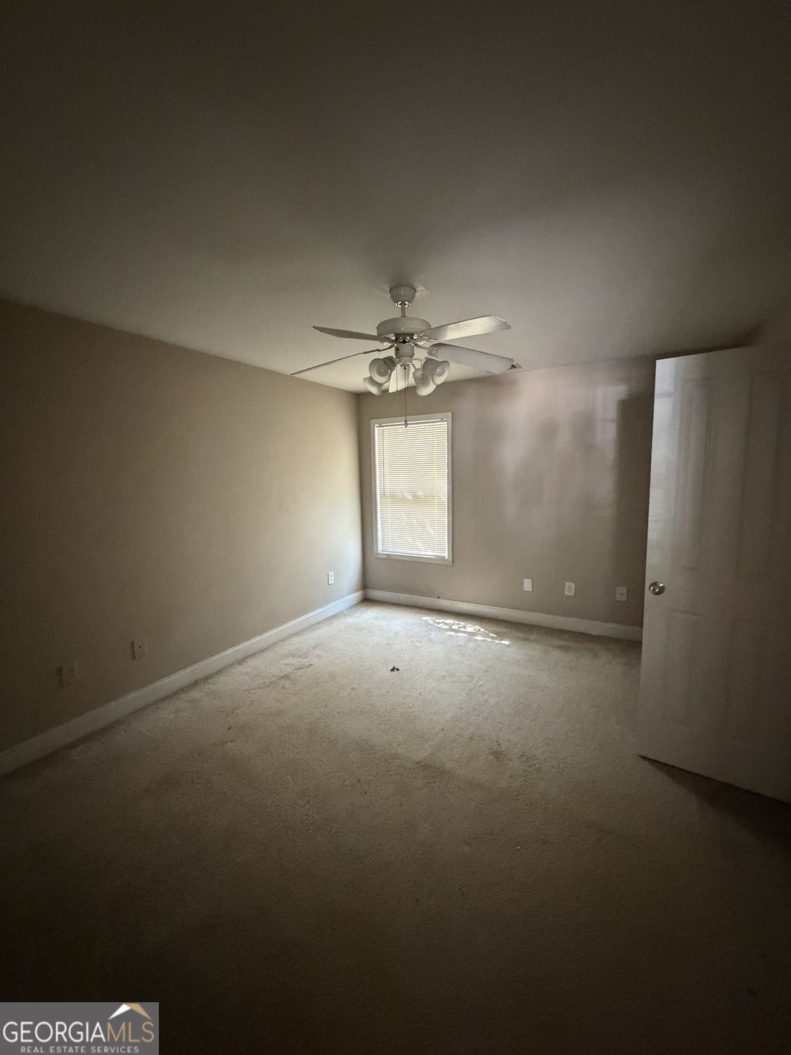 107 E Paces Drive Property Photo 6