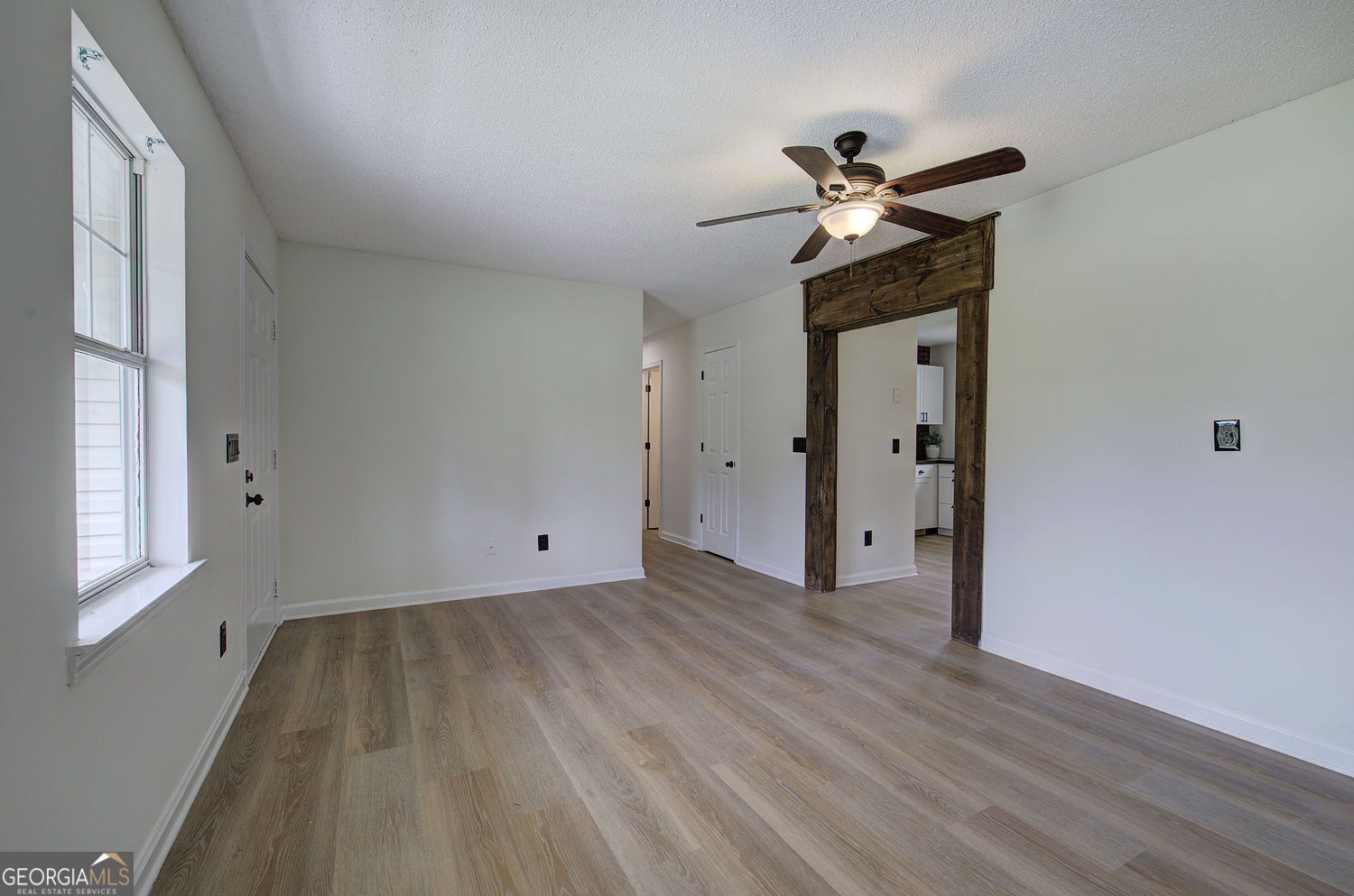 7097 Fairmount Highway Se Property Photo 8