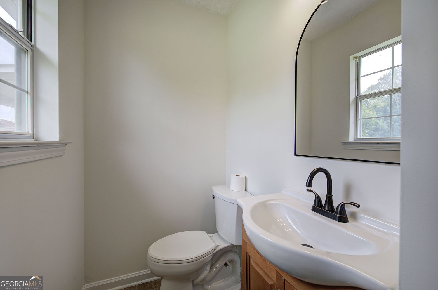 7097 Fairmount Highway Se Property Photo 15