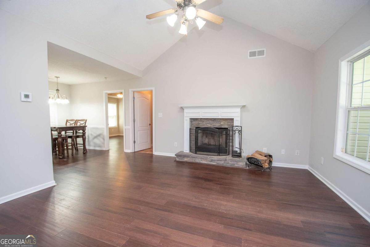 10 Walton Woods Court Property Photo 4