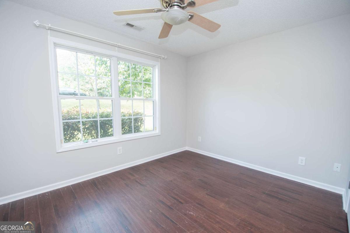 10 Walton Woods Court Property Photo 23