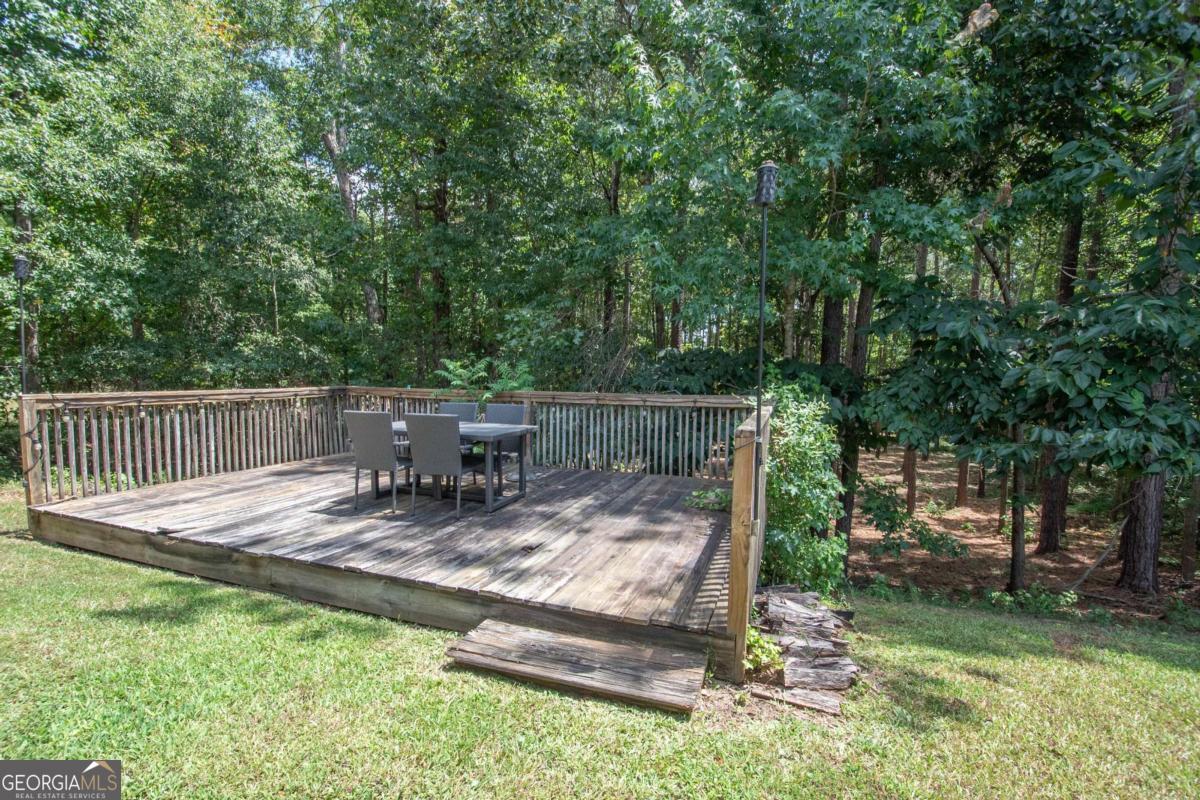 10 Walton Woods Court Property Photo 29