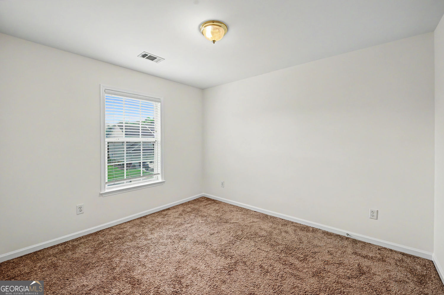 8330 Grenadier Trail Property Photo 17