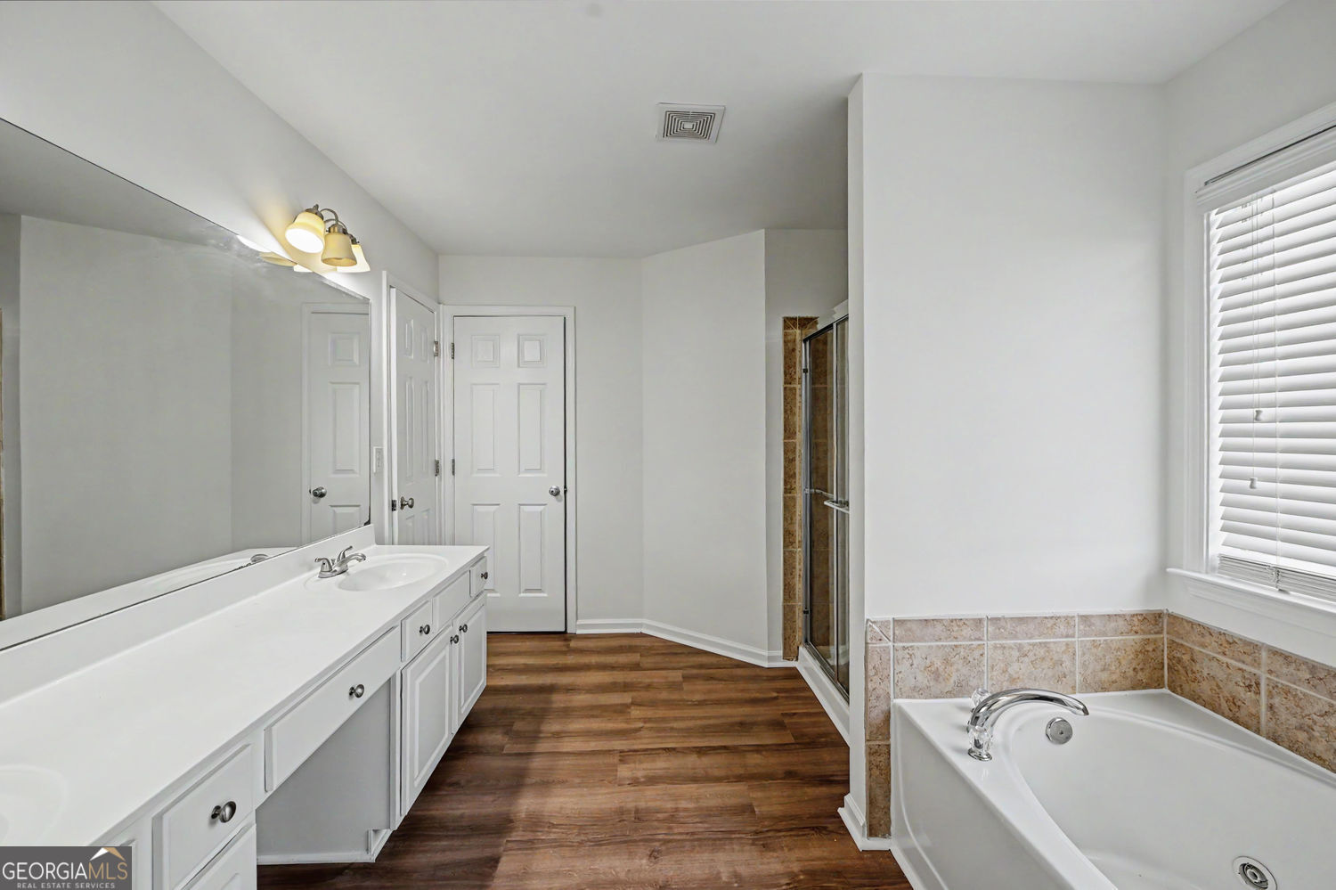 8330 Grenadier Trail Property Photo 20