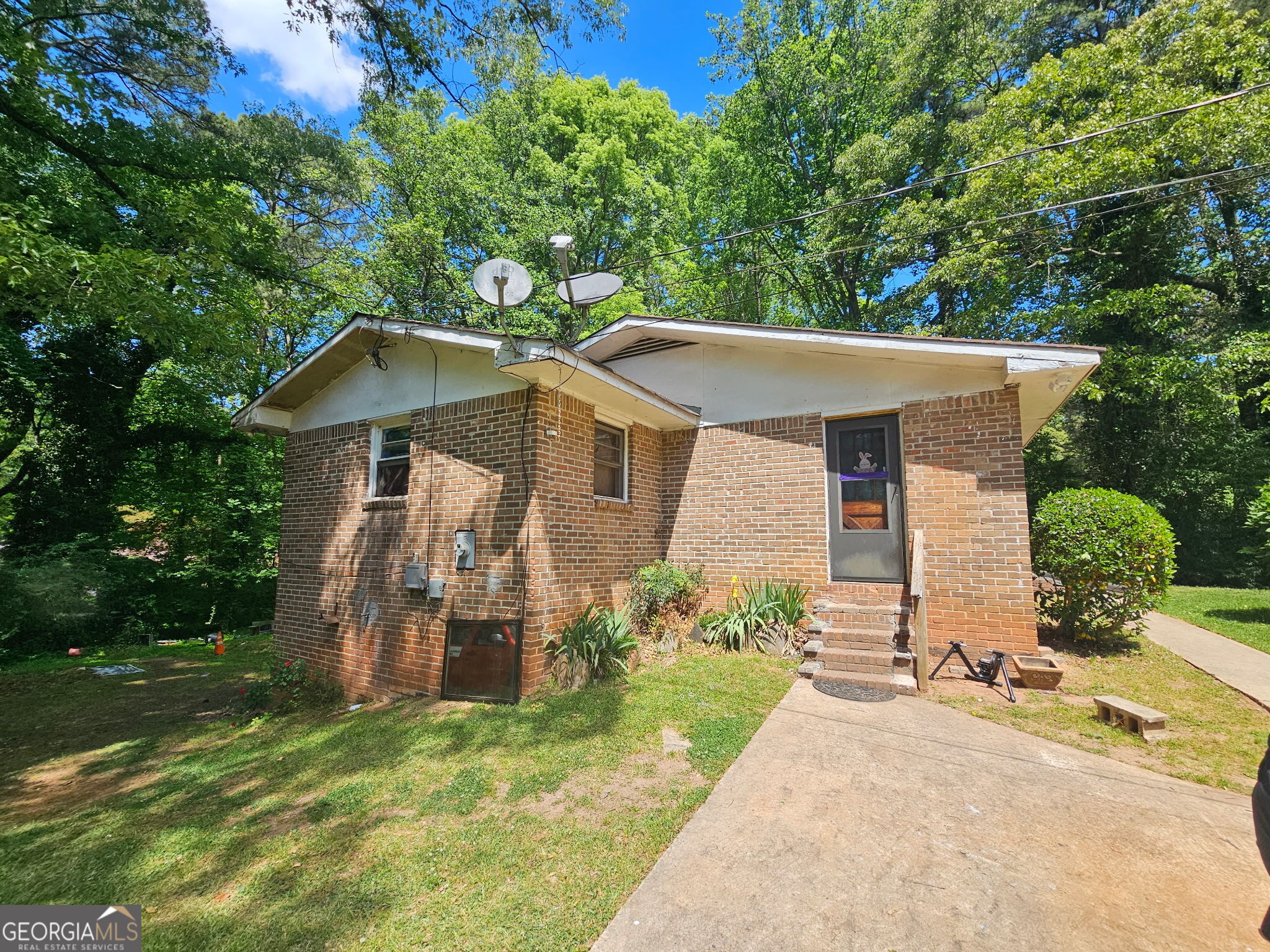 130 Ashland Drive Property Photo 2