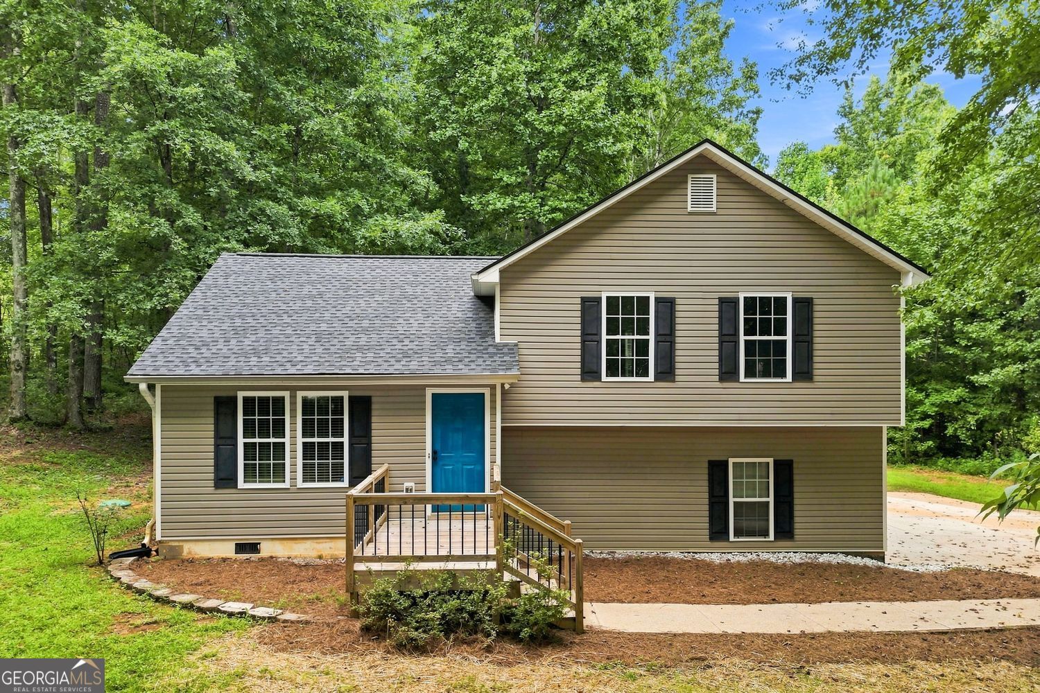 112 Headland Court
