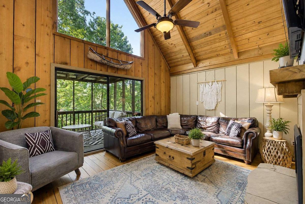 826 Woodland Trace Property Photo 11