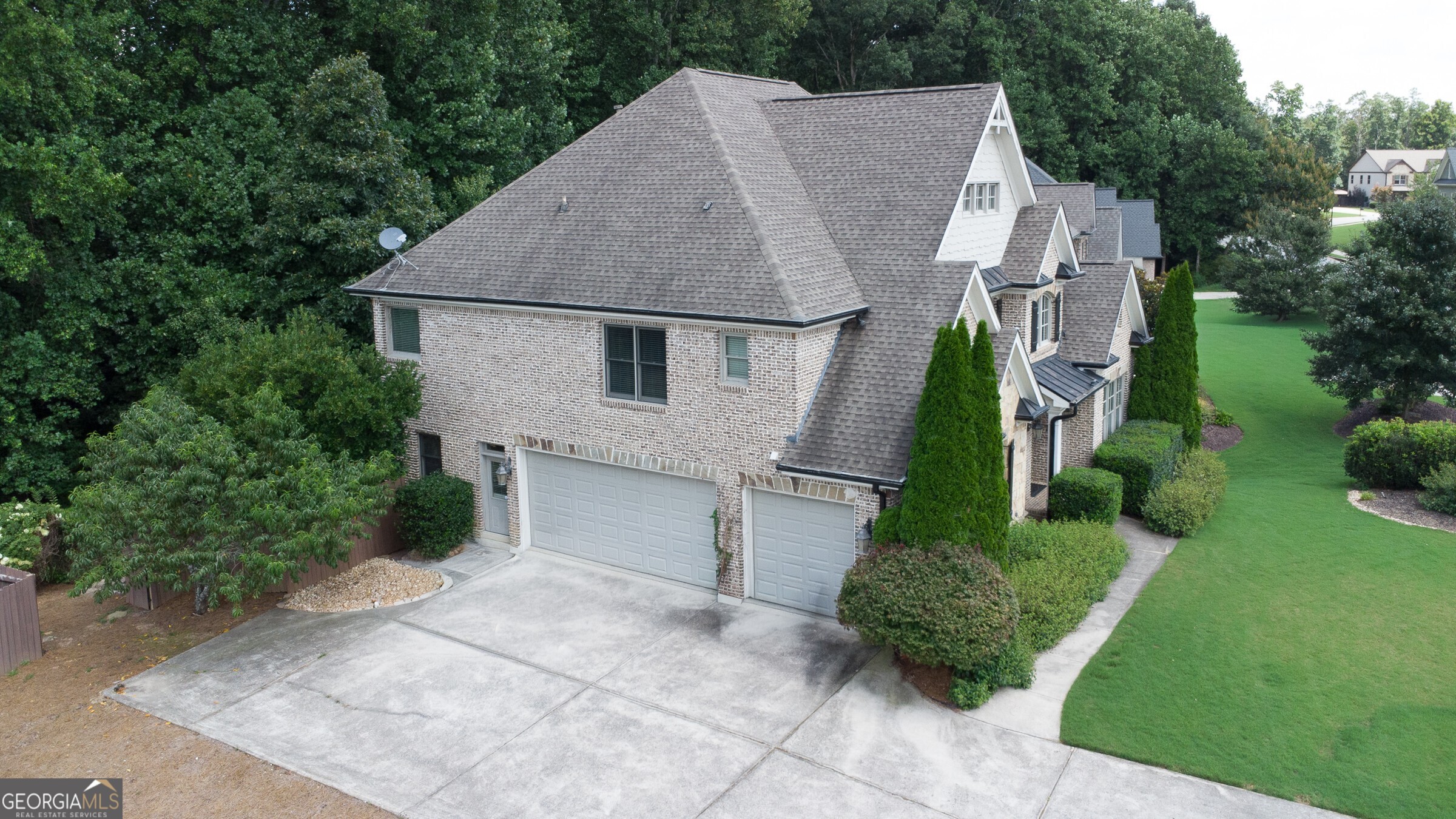 6905 Concord Brook Lane Property Photo 4