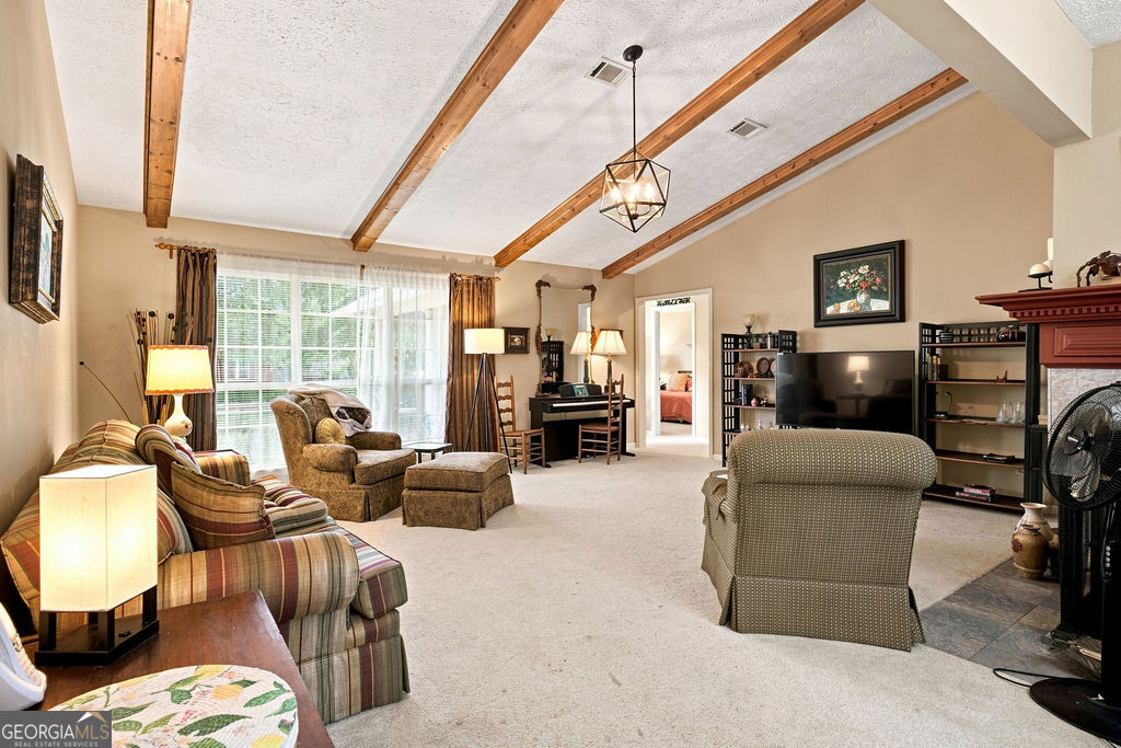 24 Boulder Drive Nw Property Photo 6