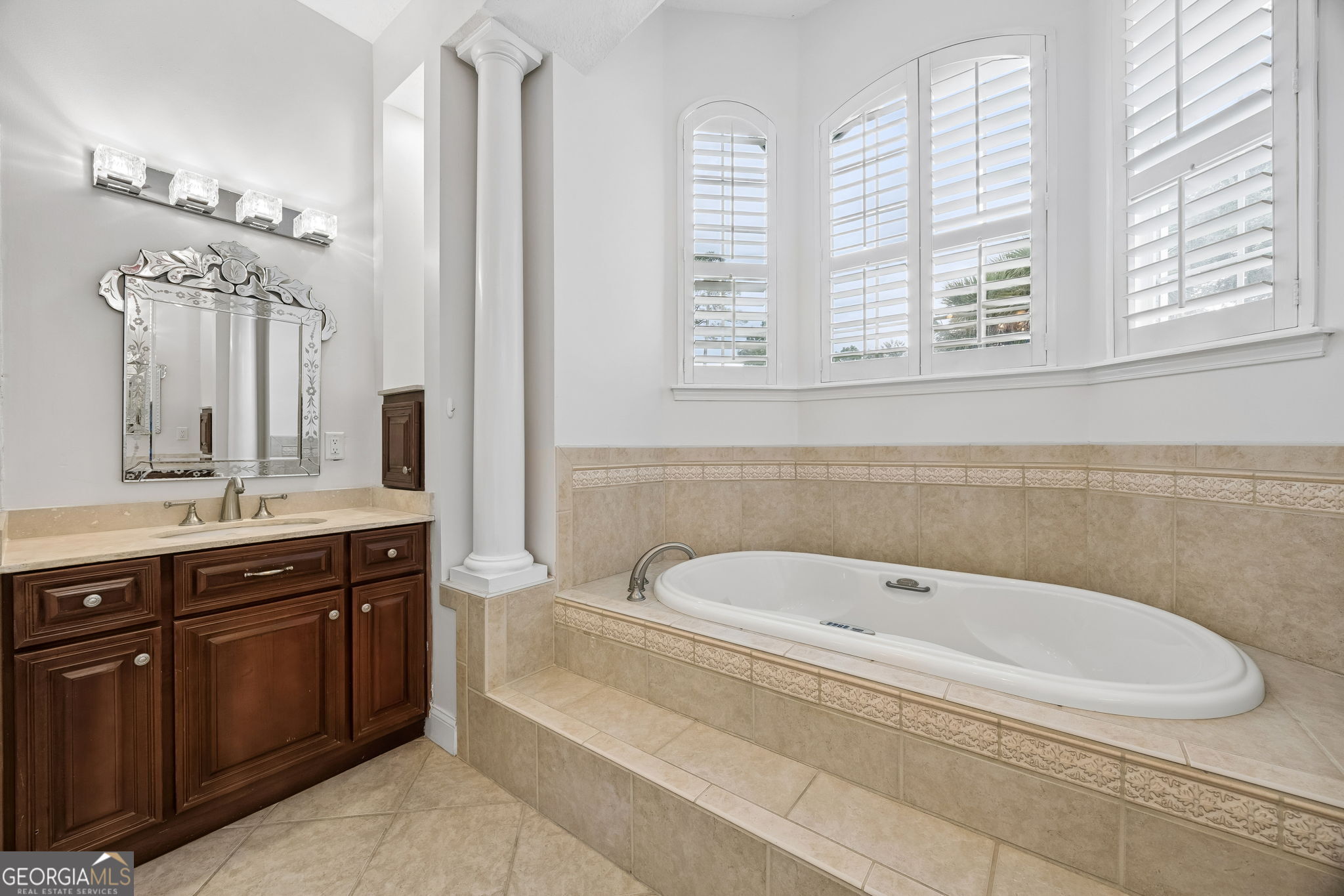 1036 Greenwillow Drive Property Photo 28