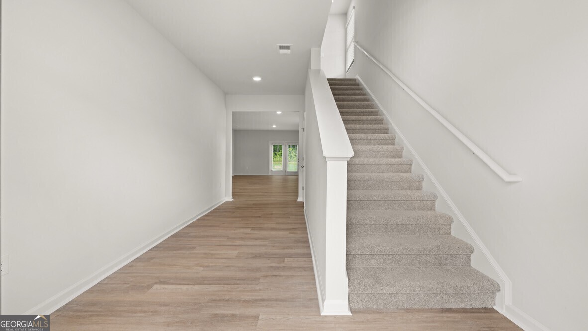 205 Glenrise Lane Property Photo 2