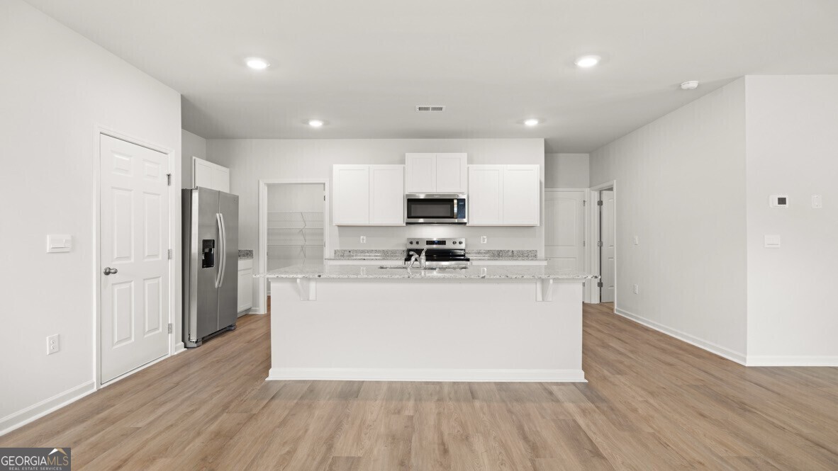 205 Glenrise Lane Property Photo 4