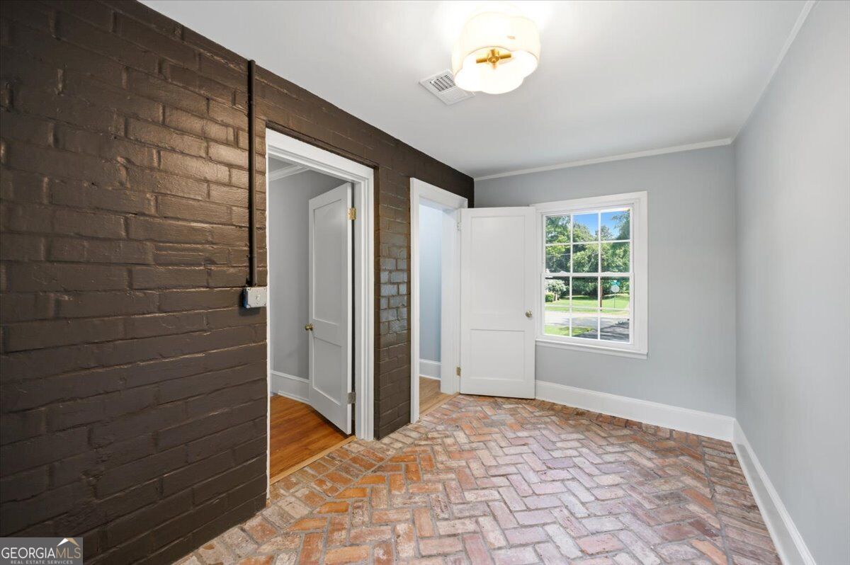 3860 Ridge Avenue Property Photo 22